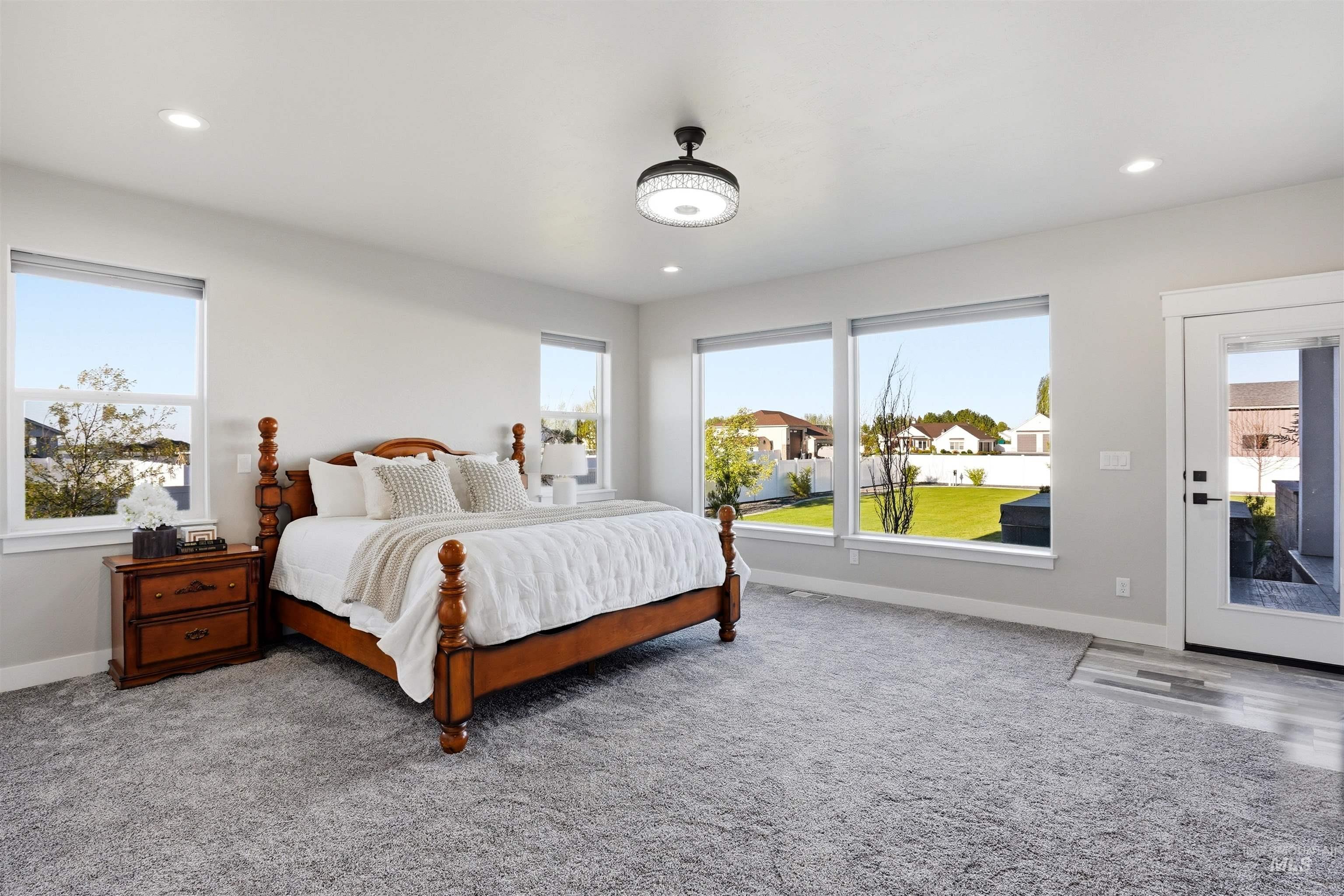 3872 N 3560 E, Kimberly, Idaho 83341, 5 Bedrooms, 4.5 Bathrooms, Residential For Sale, Price $1,200,000, 98983659