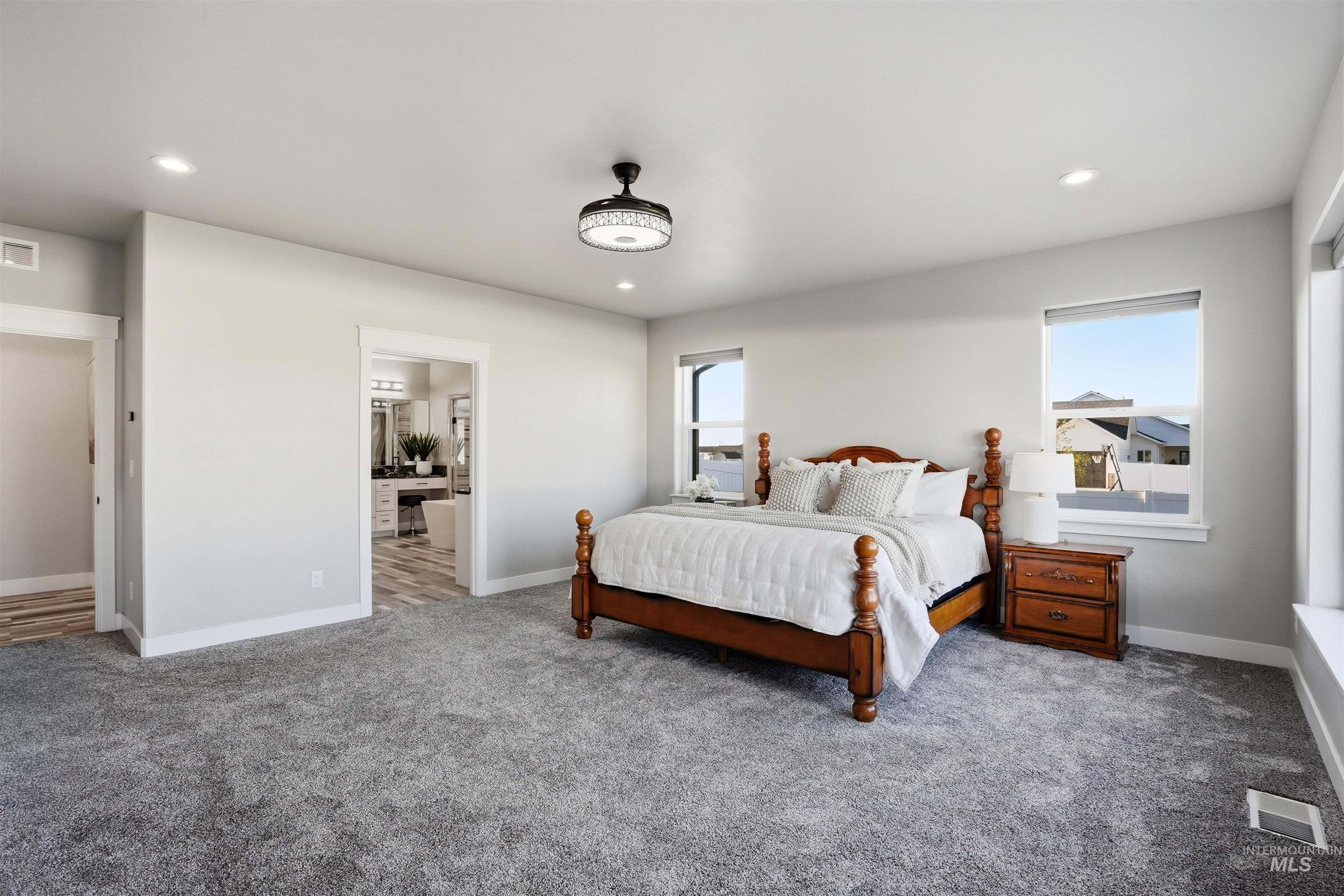 3872 N 3560 E, Kimberly, Idaho 83341, 5 Bedrooms, 4.5 Bathrooms, Residential For Sale, Price $1,200,000, 98983659