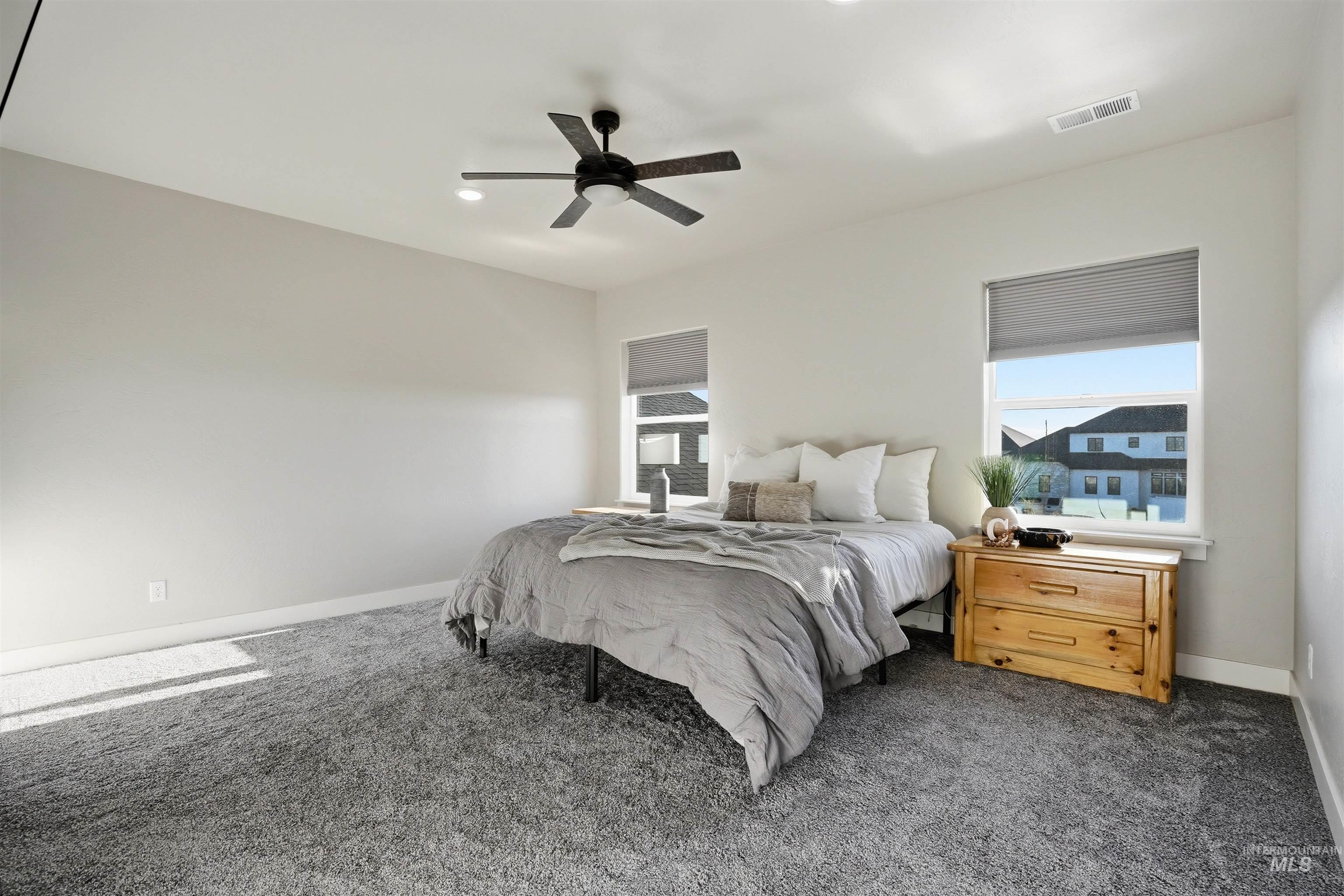 3872 N 3560 E, Kimberly, Idaho 83341, 5 Bedrooms, 4.5 Bathrooms, Residential For Sale, Price $1,200,000, 98983659