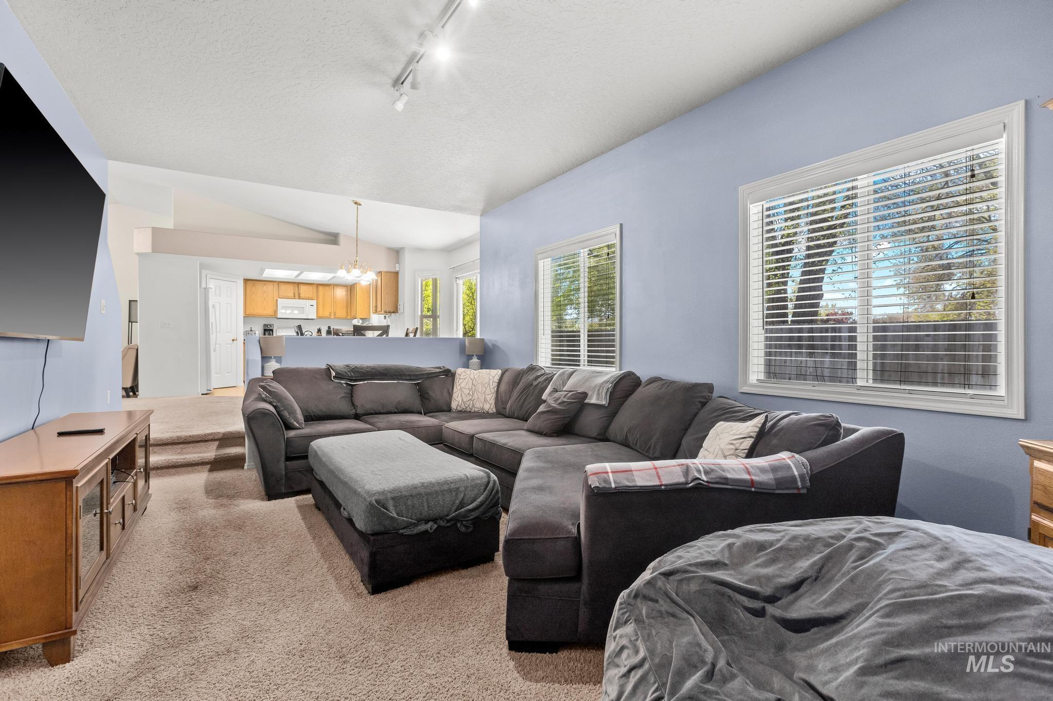 2005 S Plateau Dr, Nampa, Idaho 83686, 4 Bedrooms, 3 Bathrooms, Residential For Sale, Price $419,000, 98983660