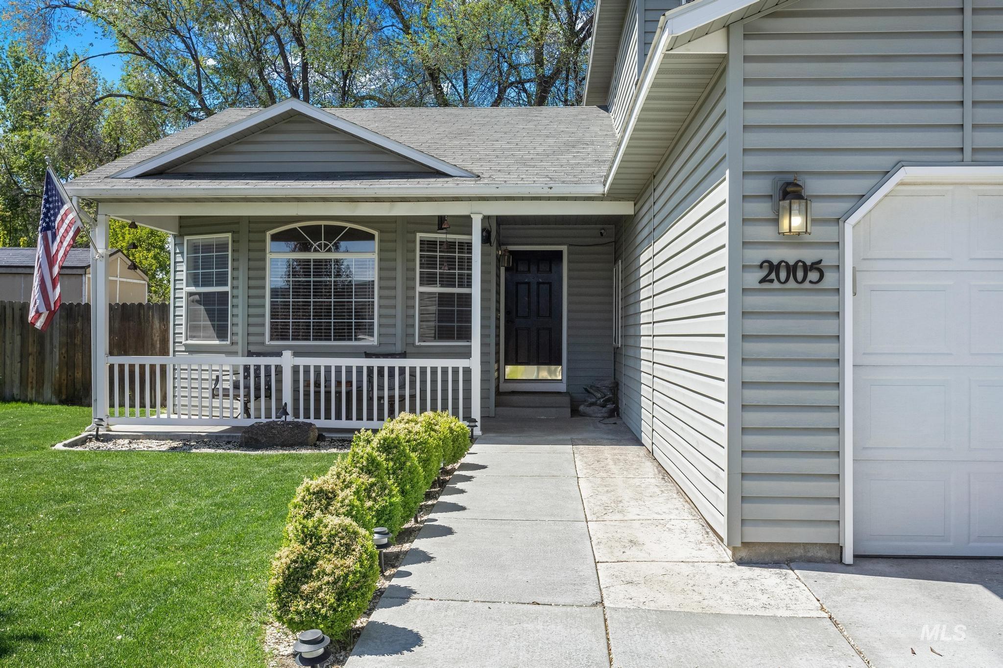 2005 S Plateau Dr, Nampa, Idaho 83686, 4 Bedrooms, 3 Bathrooms, Residential For Sale, Price $419,000, 98983660