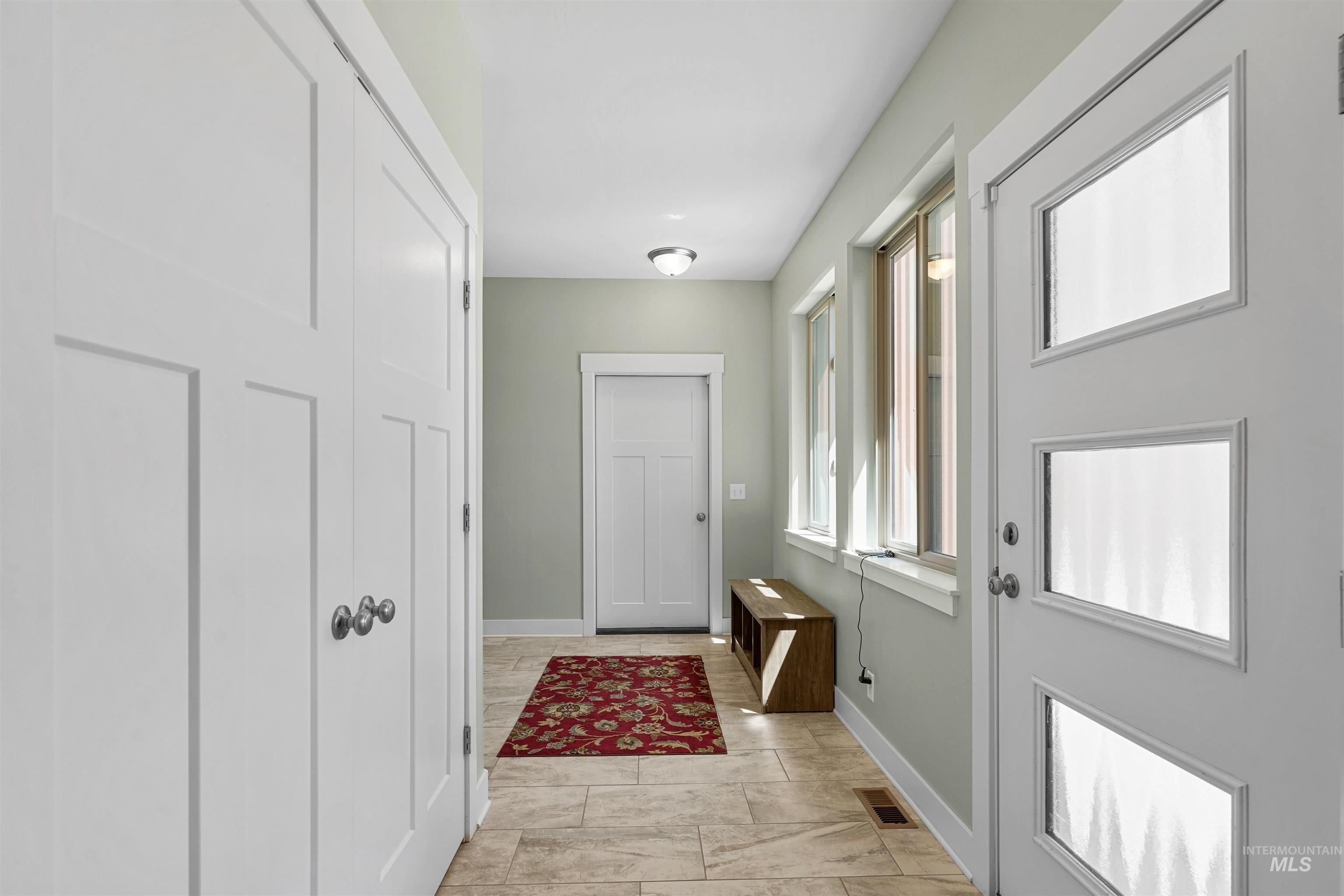 820 Shooting Iron, Almo, Idaho 83312, 2 Bedrooms, 2 Bathrooms, Residential For Sale, Price $625,000, 98983662