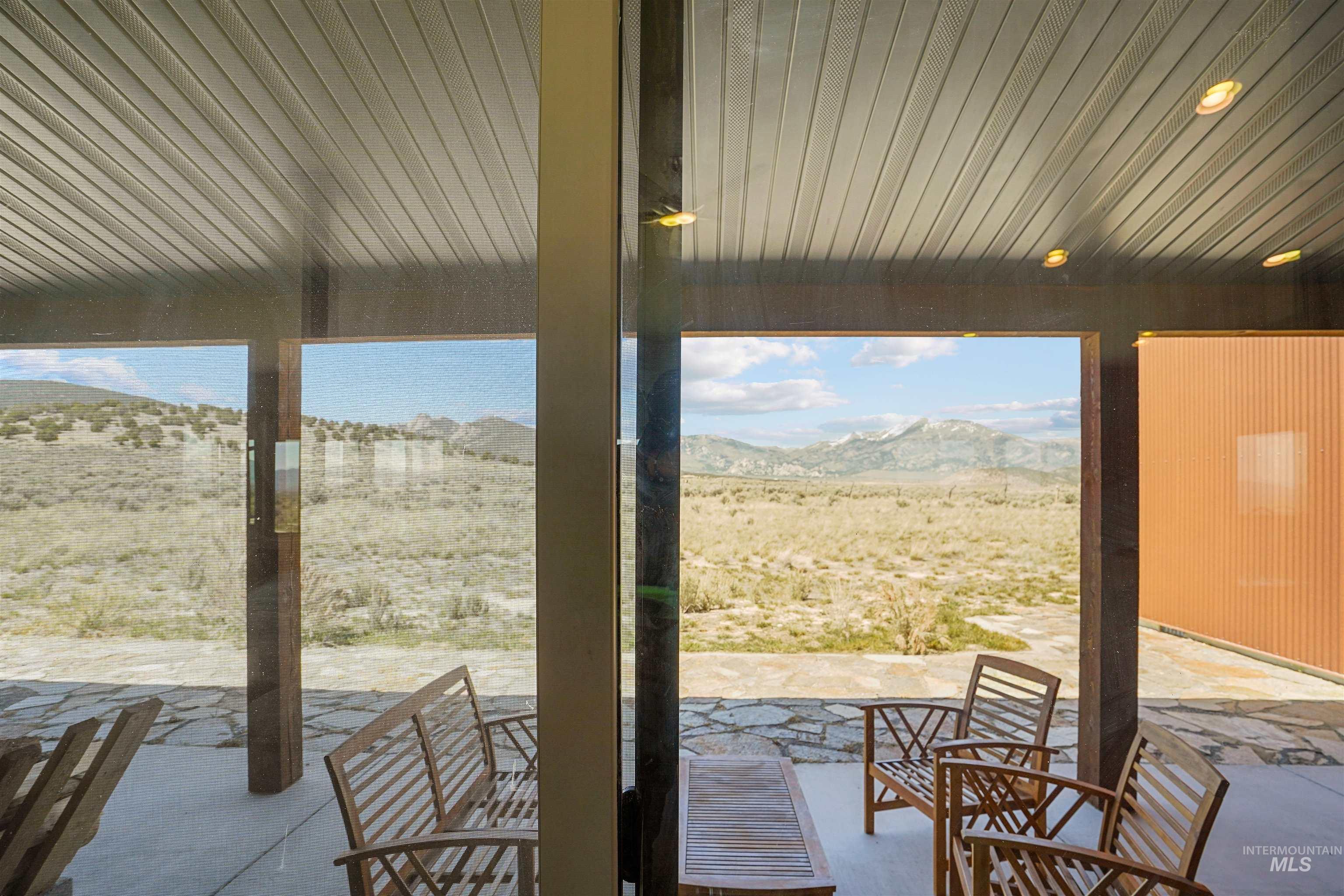 820 Shooting Iron, Almo, Idaho 83312, 2 Bedrooms, 2 Bathrooms, Residential For Sale, Price $625,000, 98983662