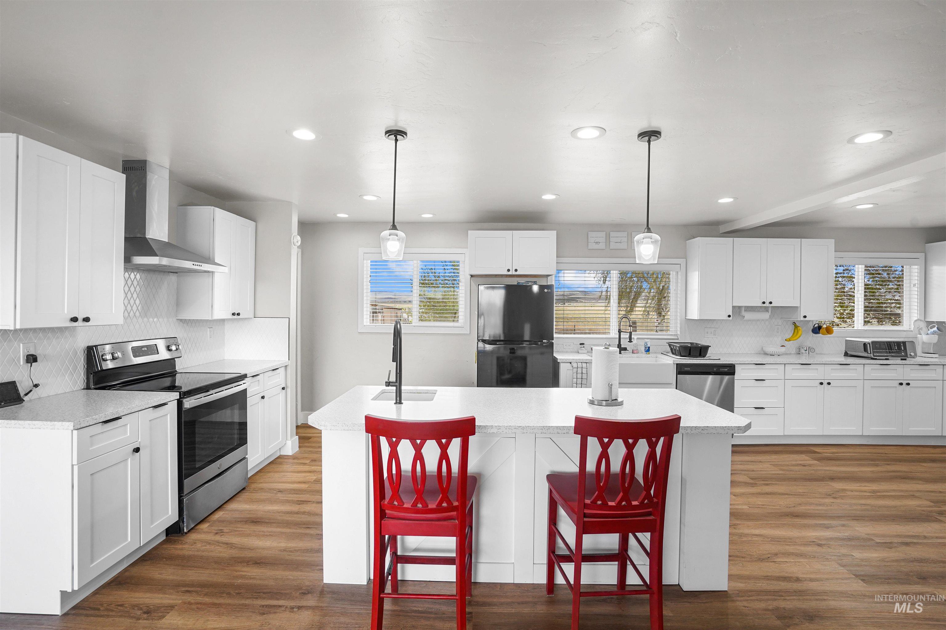 513 W 2100 S, Oakley, Idaho 83346, 5 Bedrooms, 3.5 Bathrooms, Residential For Sale, Price $475,000,MLS 98983663