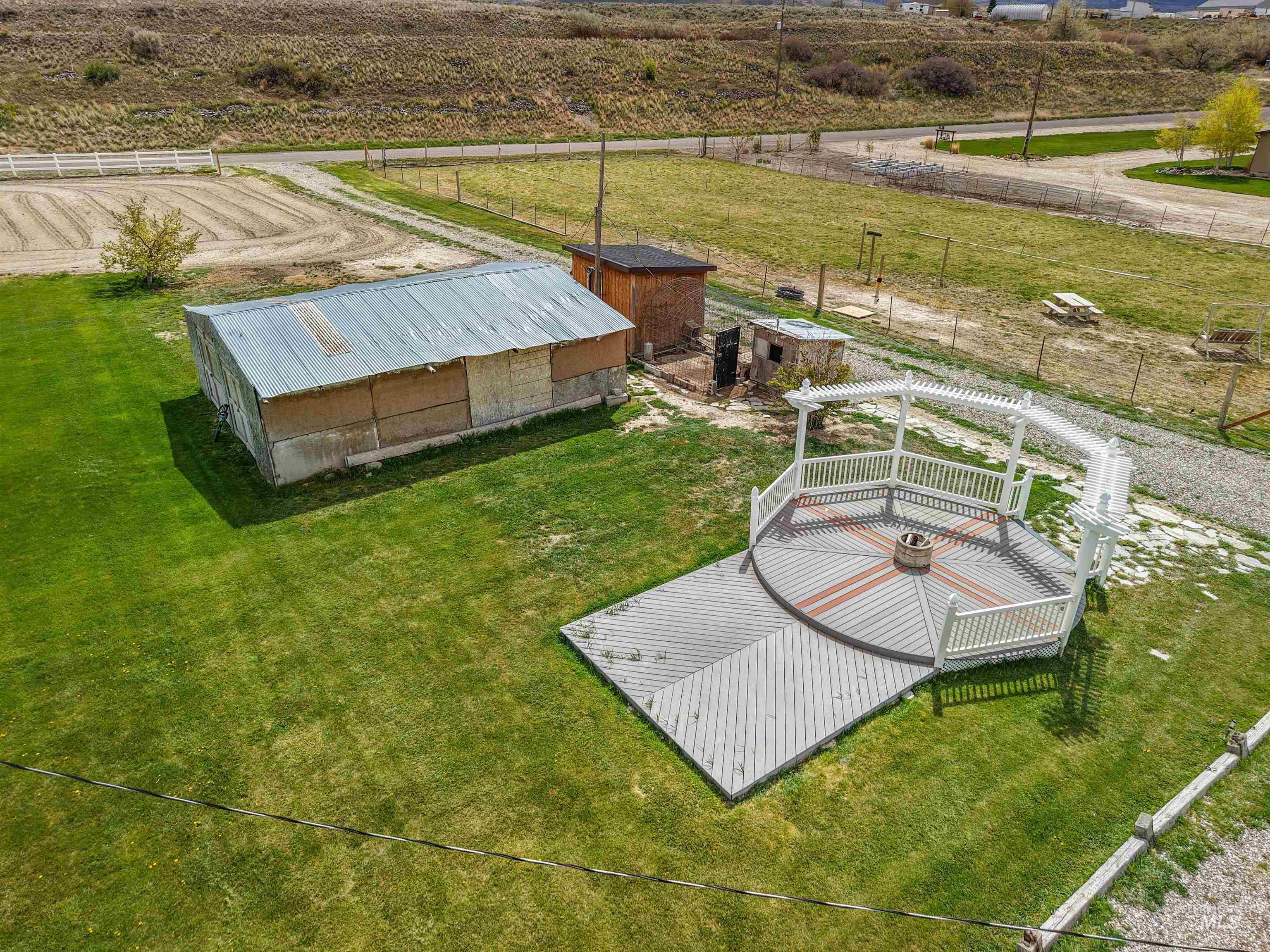 513 W 2100 S, Oakley, Idaho 83346, 5 Bedrooms, 3.5 Bathrooms, Residential For Sale, Price $475,000,MLS 98983663