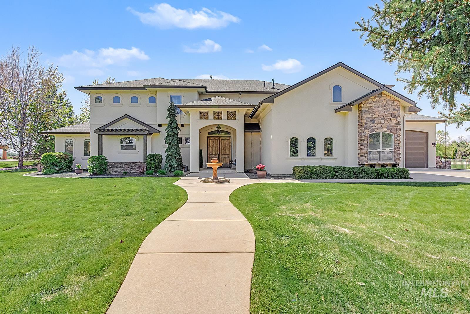 8751 W Rioja St, Star, Idaho 83669, 5 Bedrooms, 4.5 Bathrooms, Residential For Sale, Price $1,395,000,MLS 98983664