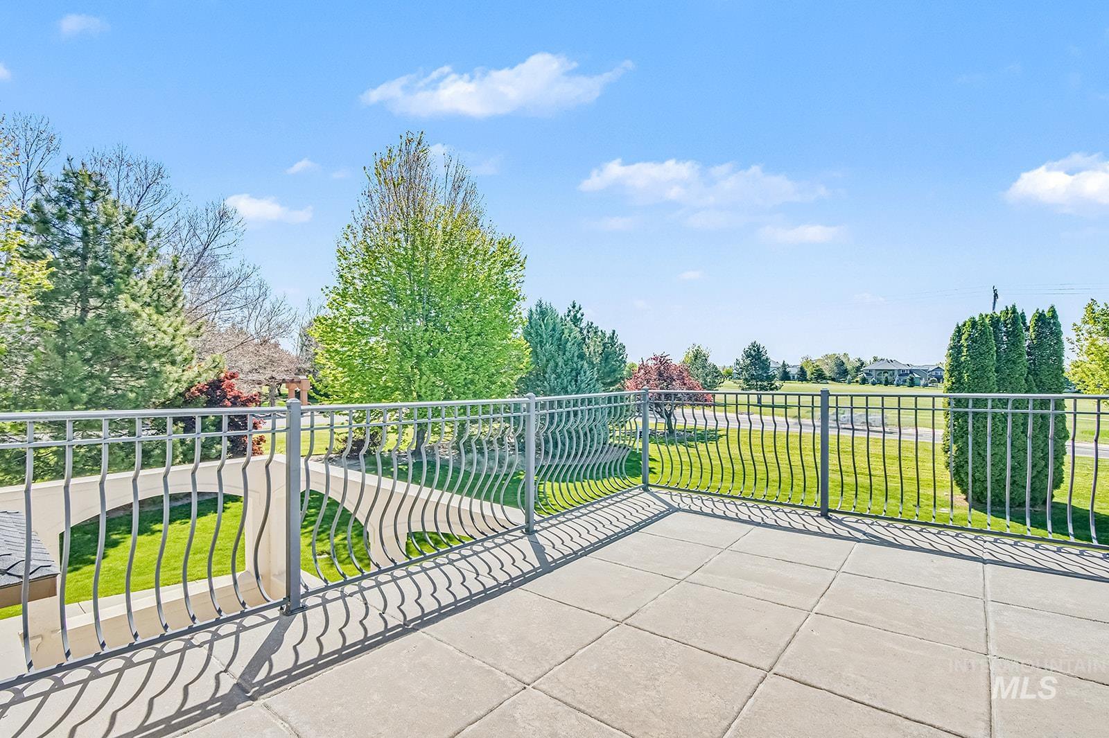 8751 W Rioja St, Star, Idaho 83669, 5 Bedrooms, 4.5 Bathrooms, Residential For Sale, Price $1,395,000,MLS 98983664