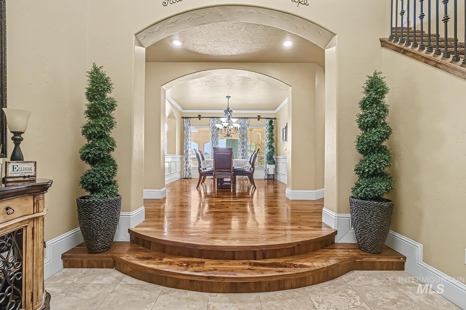8751 W Rioja St, Star, Idaho 83669, 5 Bedrooms, 4.5 Bathrooms, Residential For Sale, Price $1,395,000,MLS 98983664