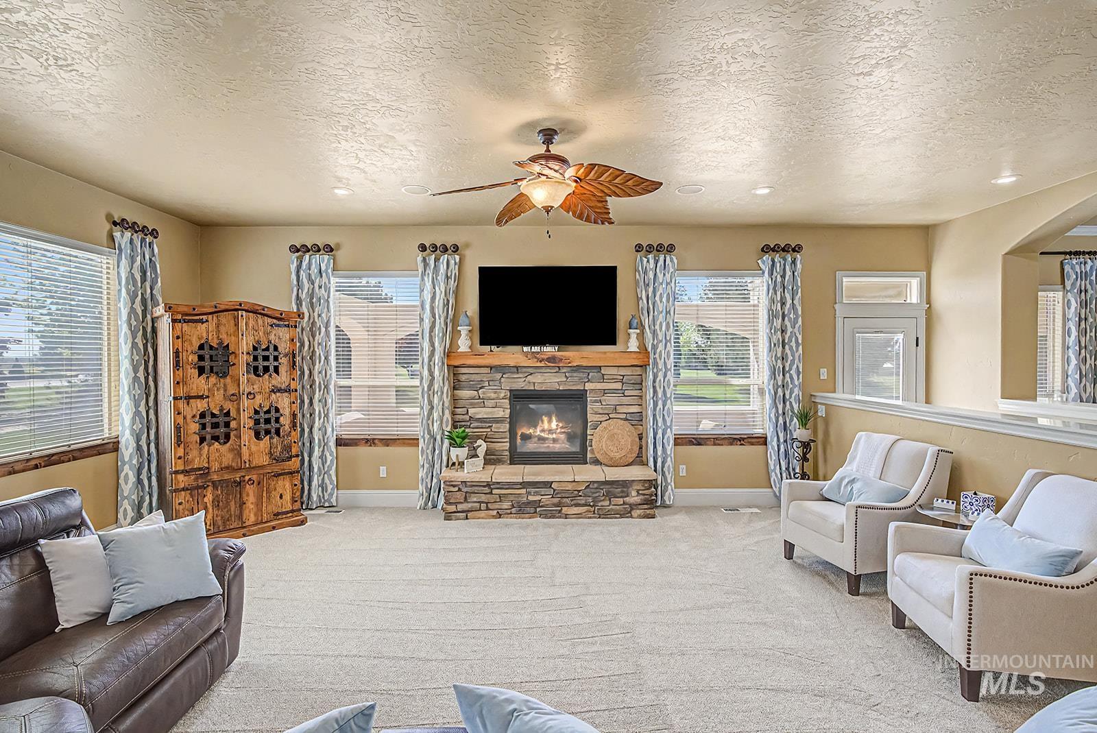 8751 W Rioja St, Star, Idaho 83669, 5 Bedrooms, 4.5 Bathrooms, Residential For Sale, Price $1,395,000,MLS 98983664