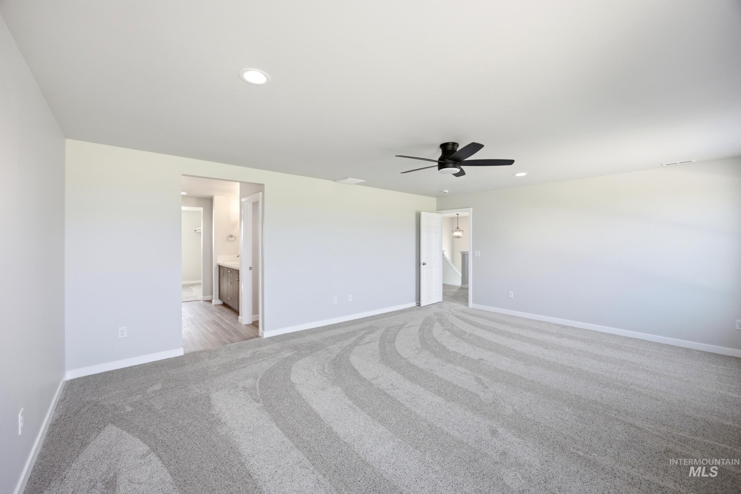 1719 N Birch St, Jerome, Idaho 83338, 5 Bedrooms, 3 Bathrooms, Residential For Sale, Price $469,990,MLS 98983669