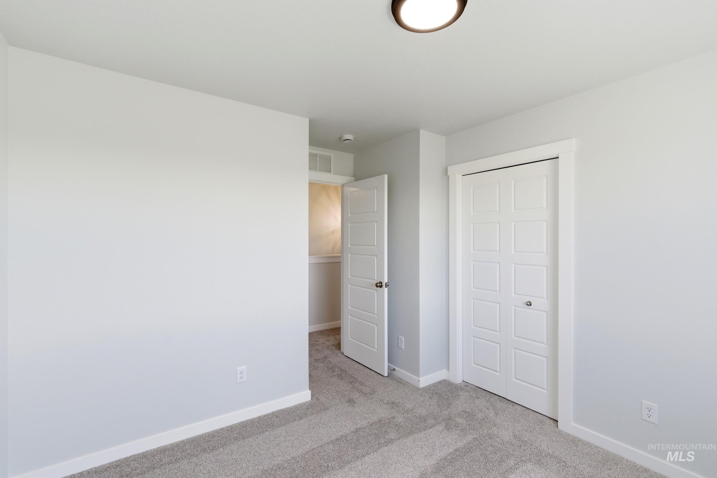7391 W Trumbull Ct, Eagle, Idaho 83616, 3 Bedrooms, 2.5 Bathrooms, Residential For Sale, Price $499,990, 98983670