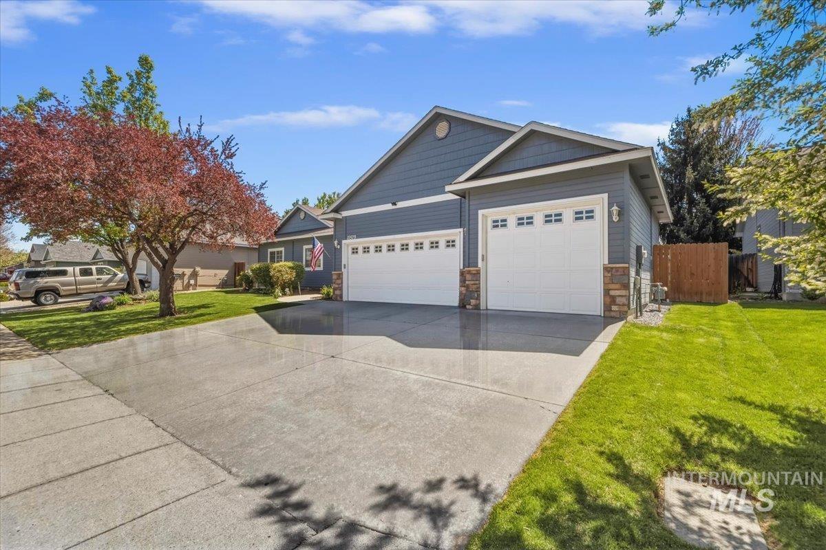 11579 W Peppermint Drive, Boise, Idaho 83709, 4 Bedrooms, 2 Bathrooms, Residential For Sale, Price $599,900,MLS 98983671