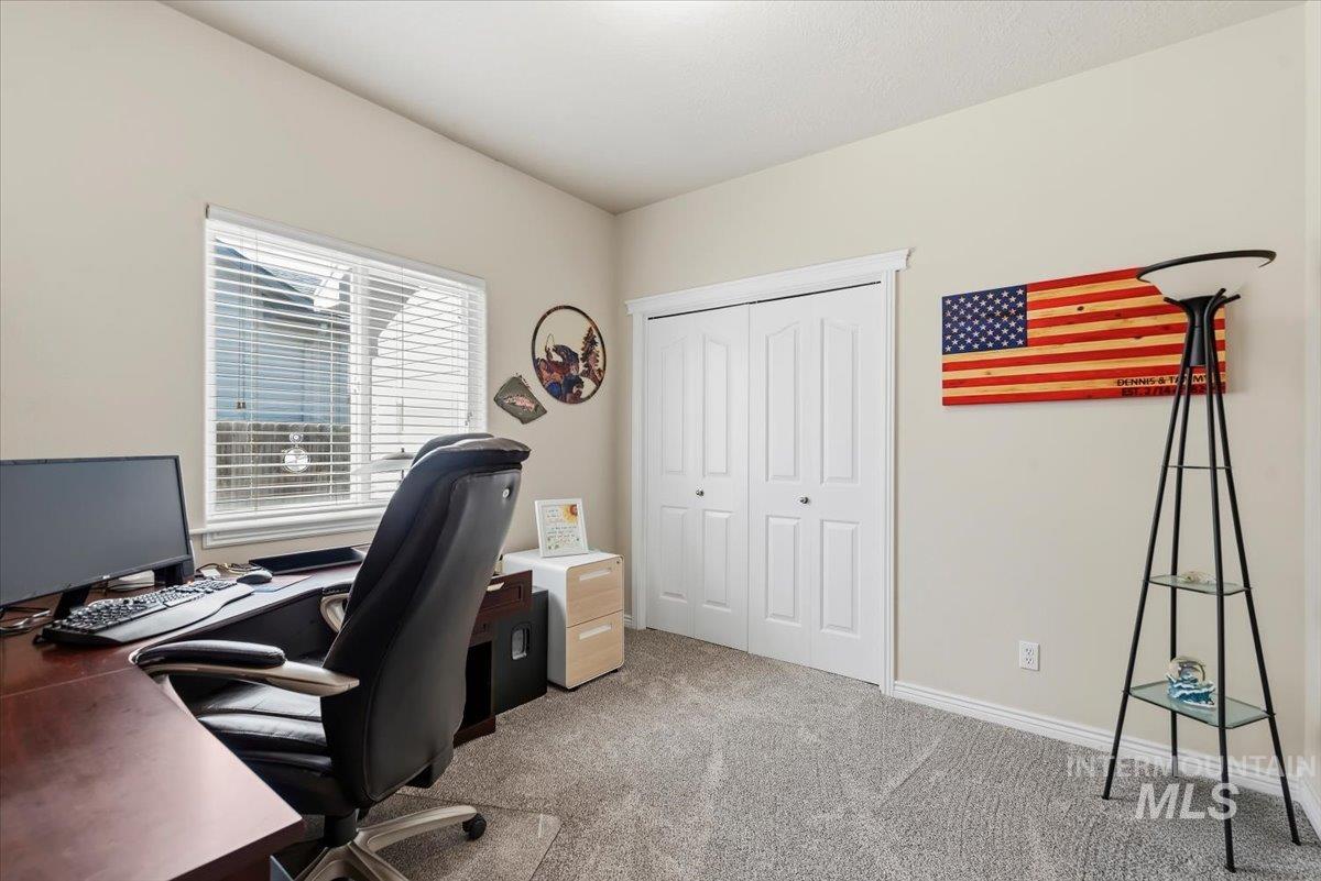 11579 W Peppermint Drive, Boise, Idaho 83709, 4 Bedrooms, 2 Bathrooms, Residential For Sale, Price $599,900,MLS 98983671
