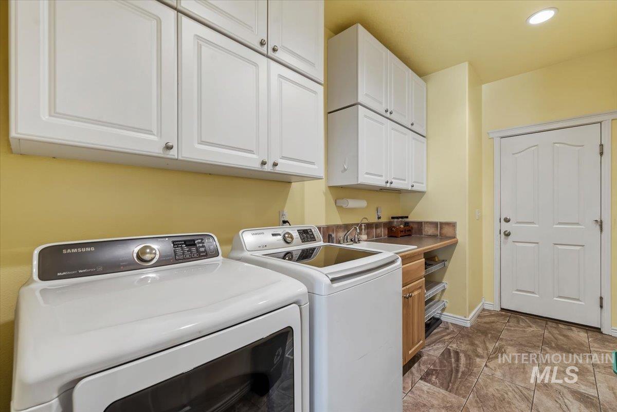 11579 W Peppermint Drive, Boise, Idaho 83709, 4 Bedrooms, 2 Bathrooms, Residential For Sale, Price $599,900,MLS 98983671