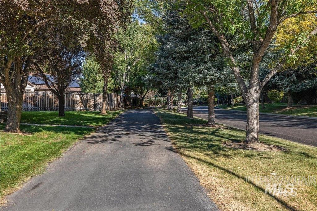 11579 W Peppermint Drive, Boise, Idaho 83709, 4 Bedrooms, 2 Bathrooms, Residential For Sale, Price $599,900,MLS 98983671