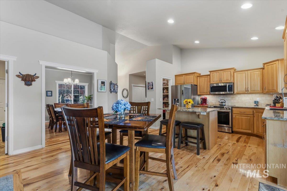 11579 W Peppermint Drive, Boise, Idaho 83709, 4 Bedrooms, 2 Bathrooms, Residential For Sale, Price $599,900,MLS 98983671