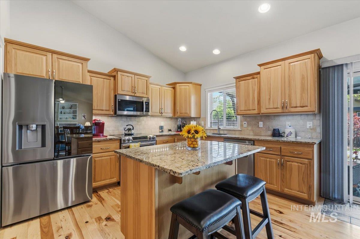 11579 W Peppermint Drive, Boise, Idaho 83709, 4 Bedrooms, 2 Bathrooms, Residential For Sale, Price $599,900,MLS 98983671