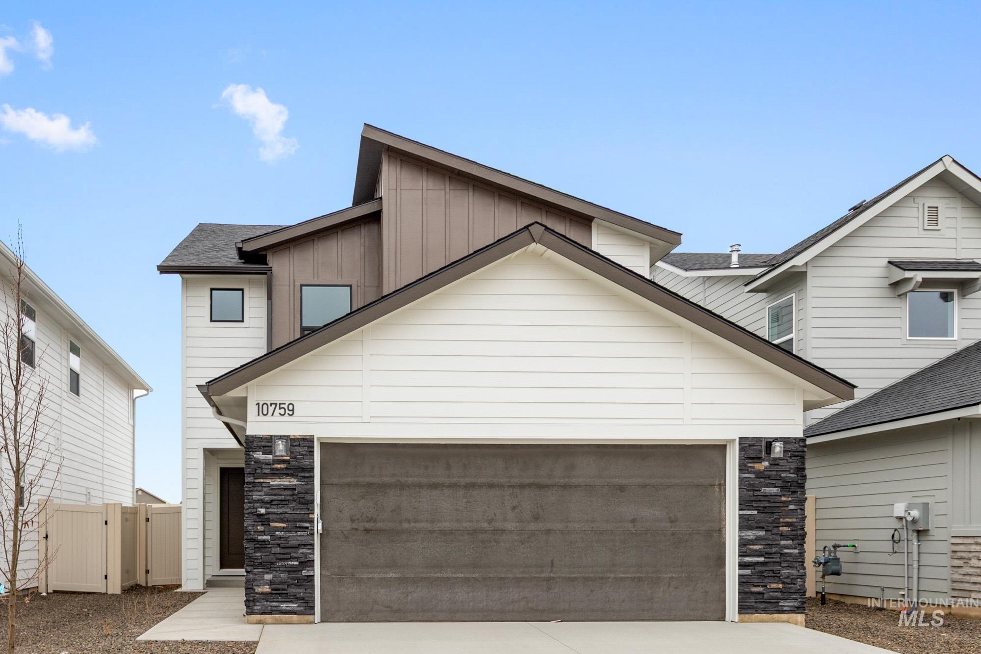 7407 W Trumbull Ct, Eagle, Idaho 83616, 3 Bedrooms, 2.5 Bathrooms, Residential For Sale, Price $518,990,MLS 98983672
