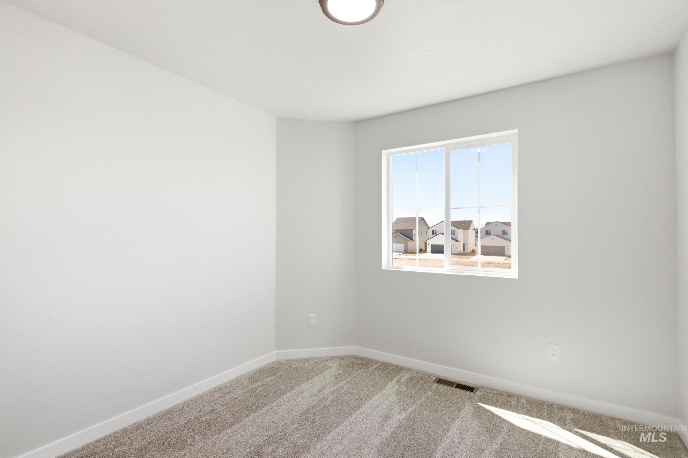 4348 N Alameda Creek Ave, Meridian, Idaho 83646, 3 Bedrooms, 2.5 Bathrooms, Residential For Sale, Price $452,990,MLS 98983678