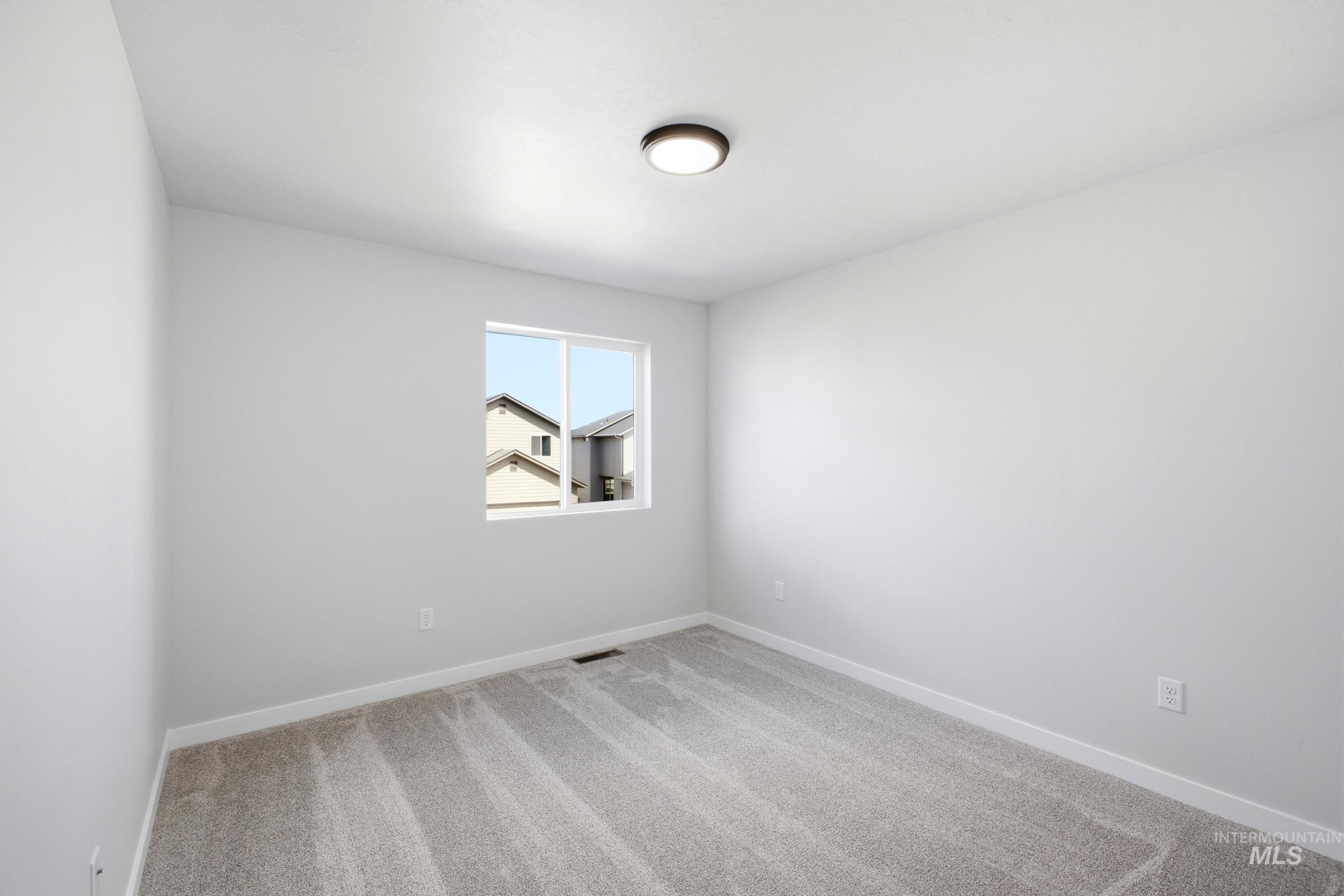 6786 W Redwood Creek Dr, Meridian, Idaho 83646, 3 Bedrooms, 2.5 Bathrooms, Residential For Sale, Price $457,990,MLS 98983679