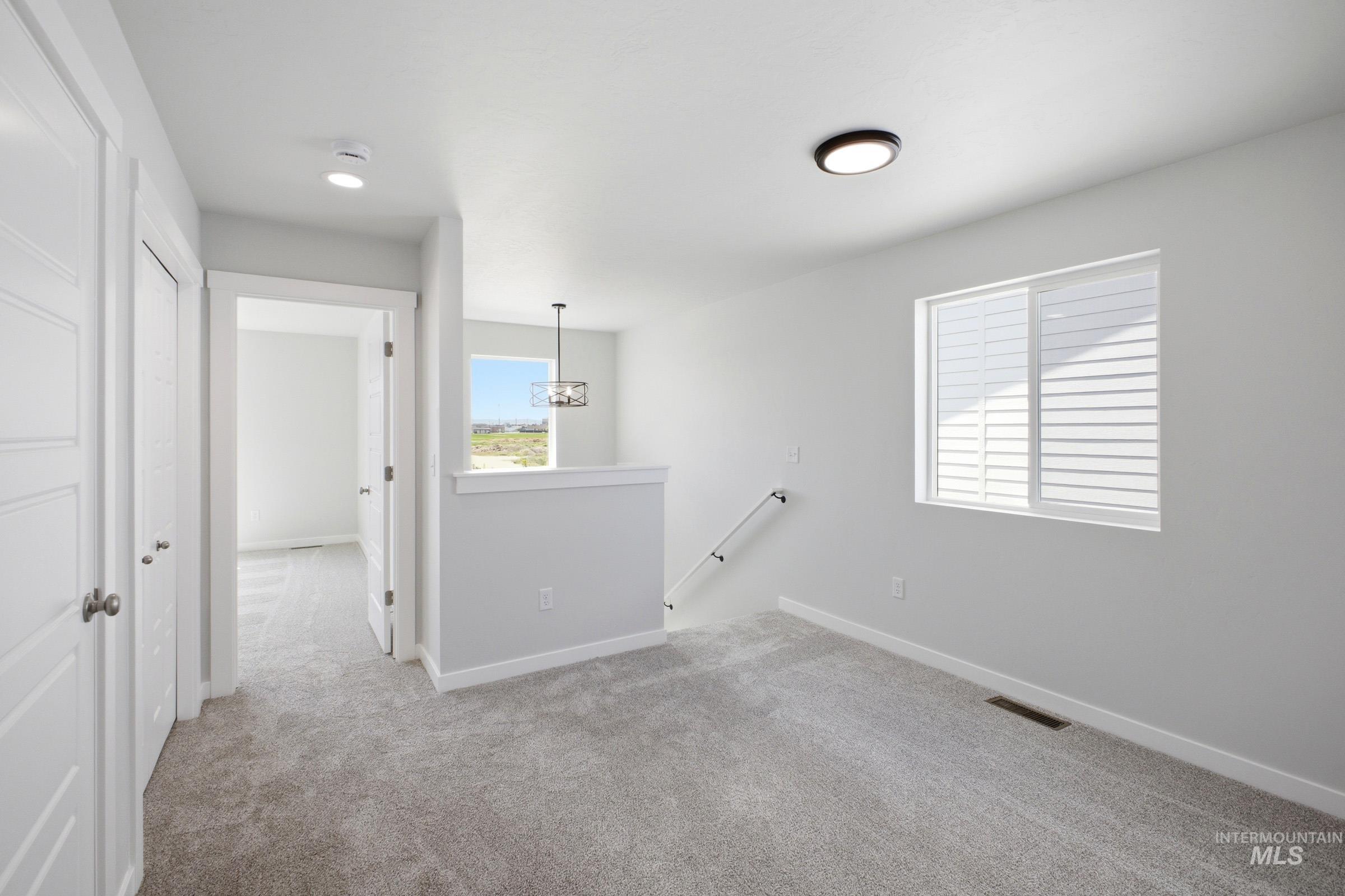 6786 W Redwood Creek Dr, Meridian, Idaho 83646, 3 Bedrooms, 2.5 Bathrooms, Residential For Sale, Price $457,990,MLS 98983679