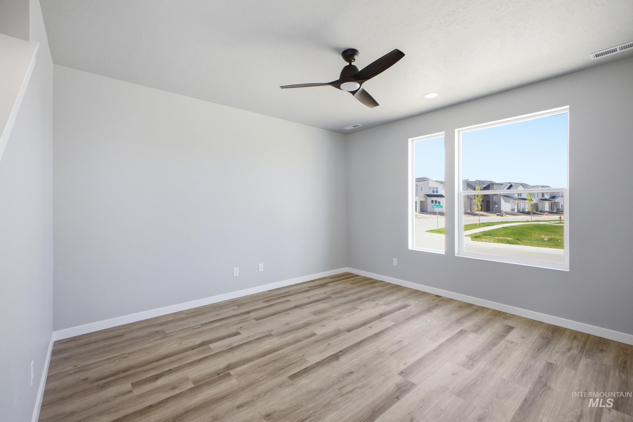 4328 N Camp Creek Ave, Meridian, Idaho 83646, 3 Bedrooms, 2.5 Bathrooms, Residential For Sale, Price $439,990,MLS 98983680