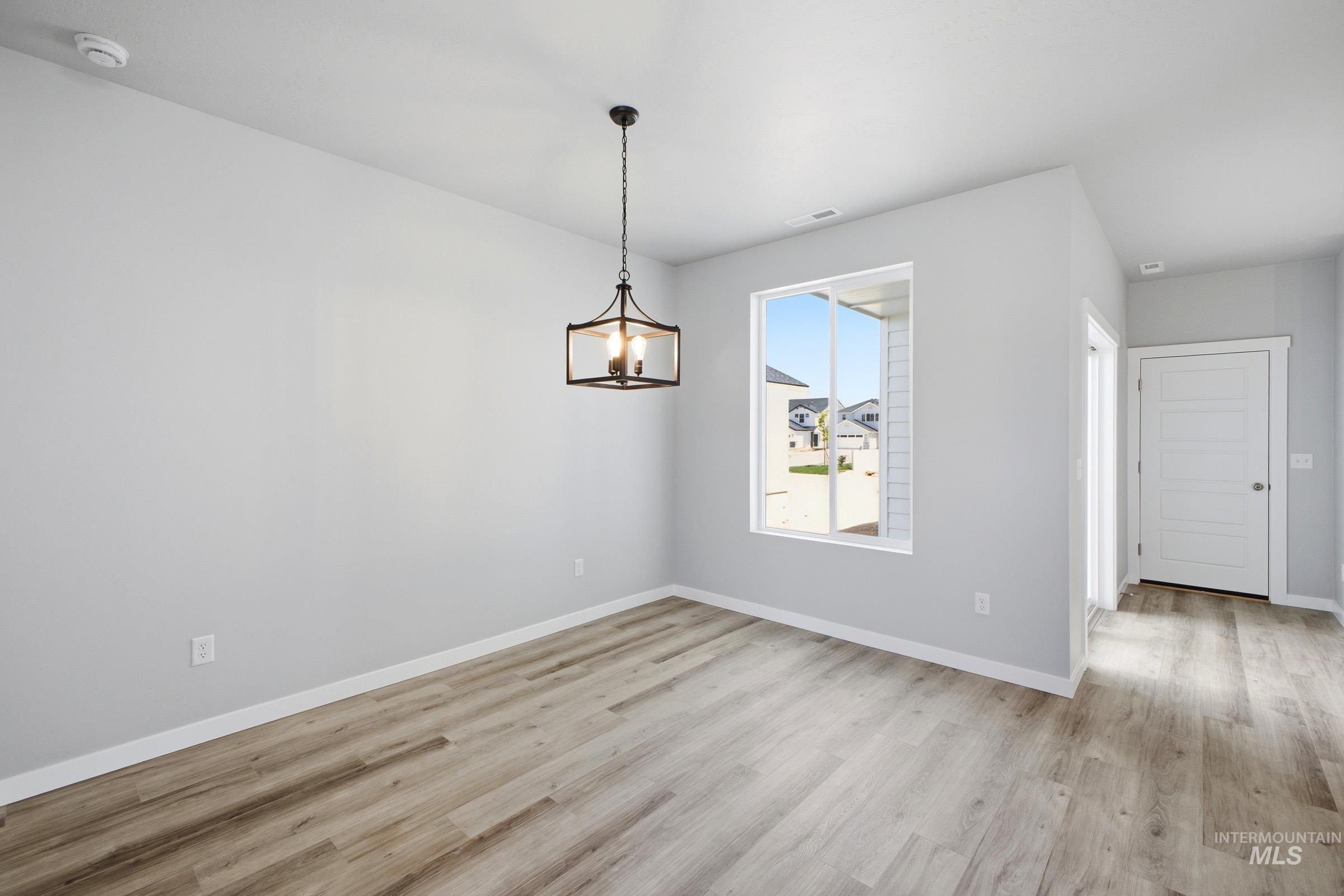 4328 N Camp Creek Ave, Meridian, Idaho 83646, 3 Bedrooms, 2.5 Bathrooms, Residential For Sale, Price $439,990,MLS 98983680