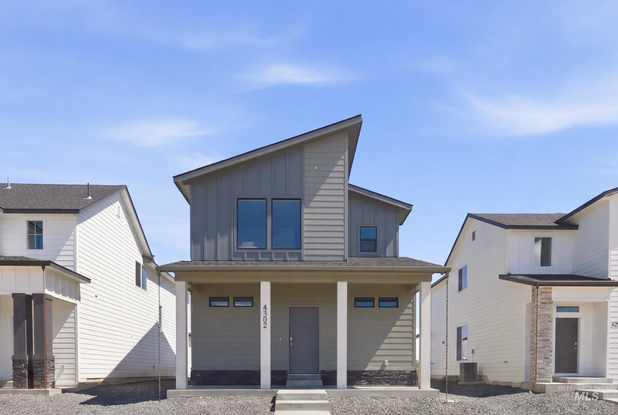 4302 N Camp Creek Ave, Meridian, Idaho 83646, 3 Bedrooms, 2.5 Bathrooms, Residential For Sale, Price $461,990,MLS 98983681