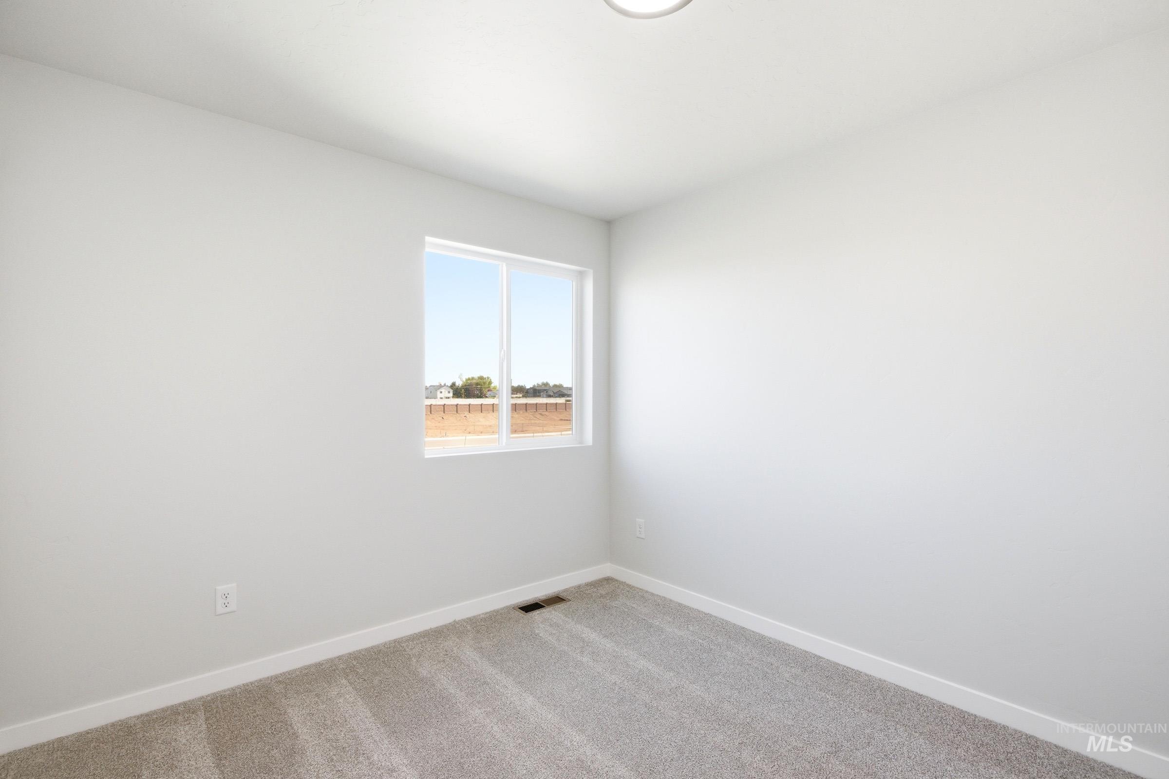 4266 N Camp Creek Ave, Meridian, Idaho 83646, 3 Bedrooms, 2.5 Bathrooms, Residential For Sale, Price $472,990,MLS 98983682