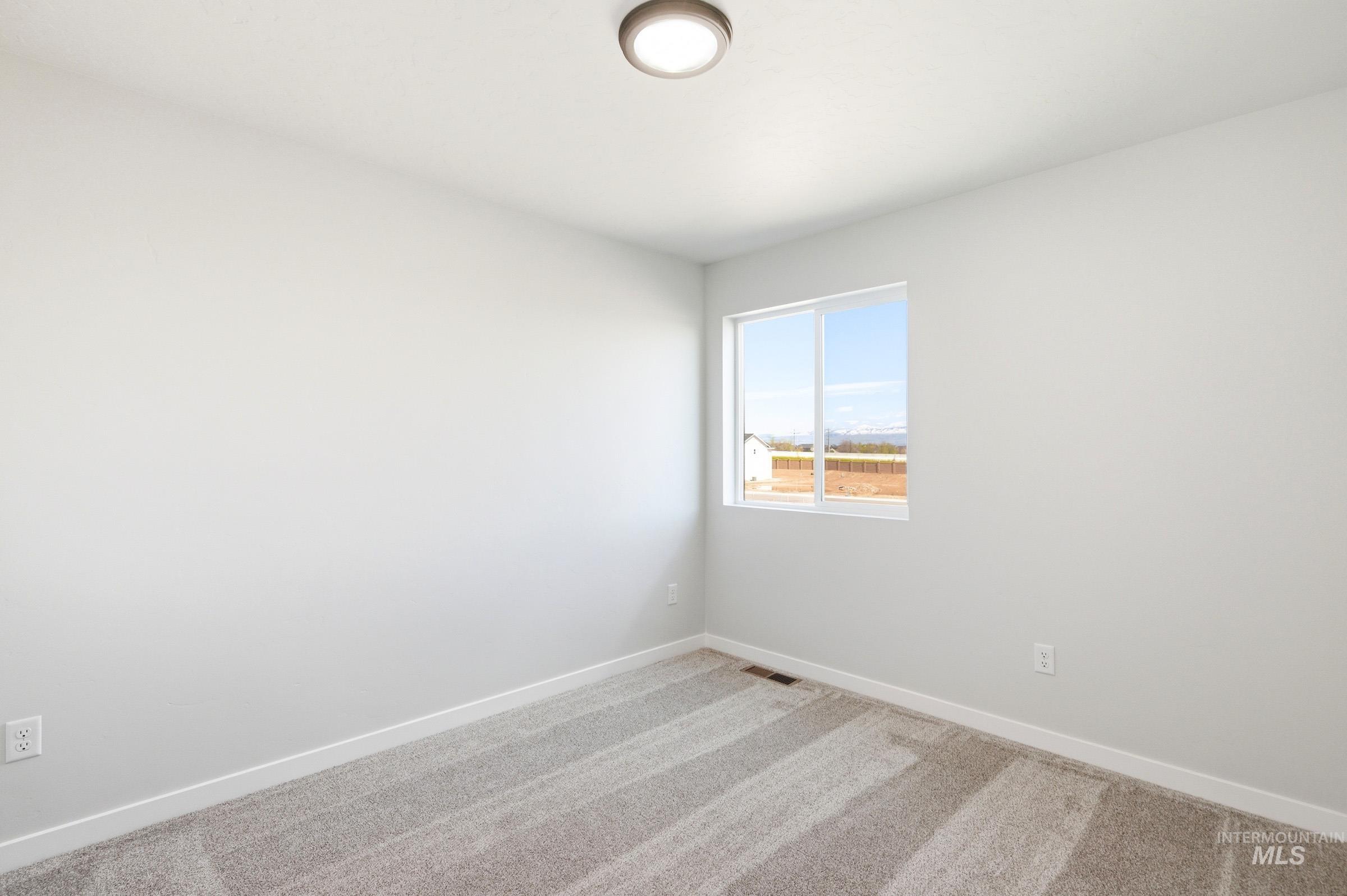 4266 N Camp Creek Ave, Meridian, Idaho 83646, 3 Bedrooms, 2.5 Bathrooms, Residential For Sale, Price $472,990,MLS 98983682