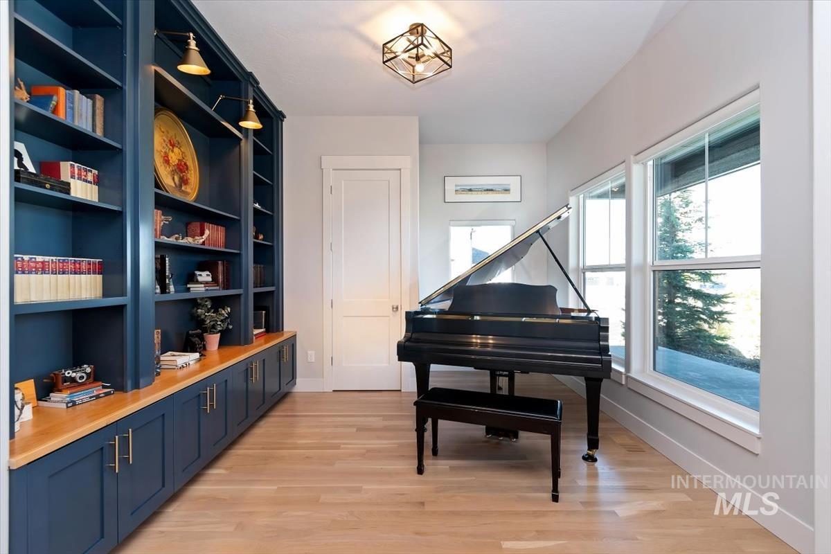 1521 W Kamet Ct, Nampa, Idaho 83686, 4 Bedrooms, 4.5 Bathrooms, Residential For Sale, Price $1,450,000,MLS 98983684