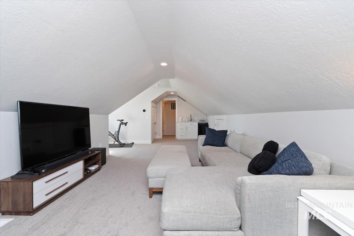 1521 W Kamet Ct, Nampa, Idaho 83686, 4 Bedrooms, 4.5 Bathrooms, Residential For Sale, Price $1,450,000,MLS 98983684