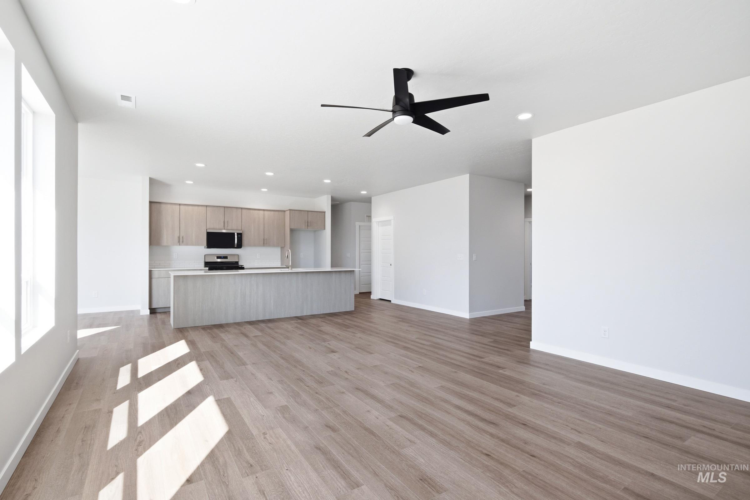 8381 E Cool River Lp, Nampa, Idaho 83687, 4 Bedrooms, 2 Bathrooms, Residential For Sale, Price $533,990,MLS 98983685