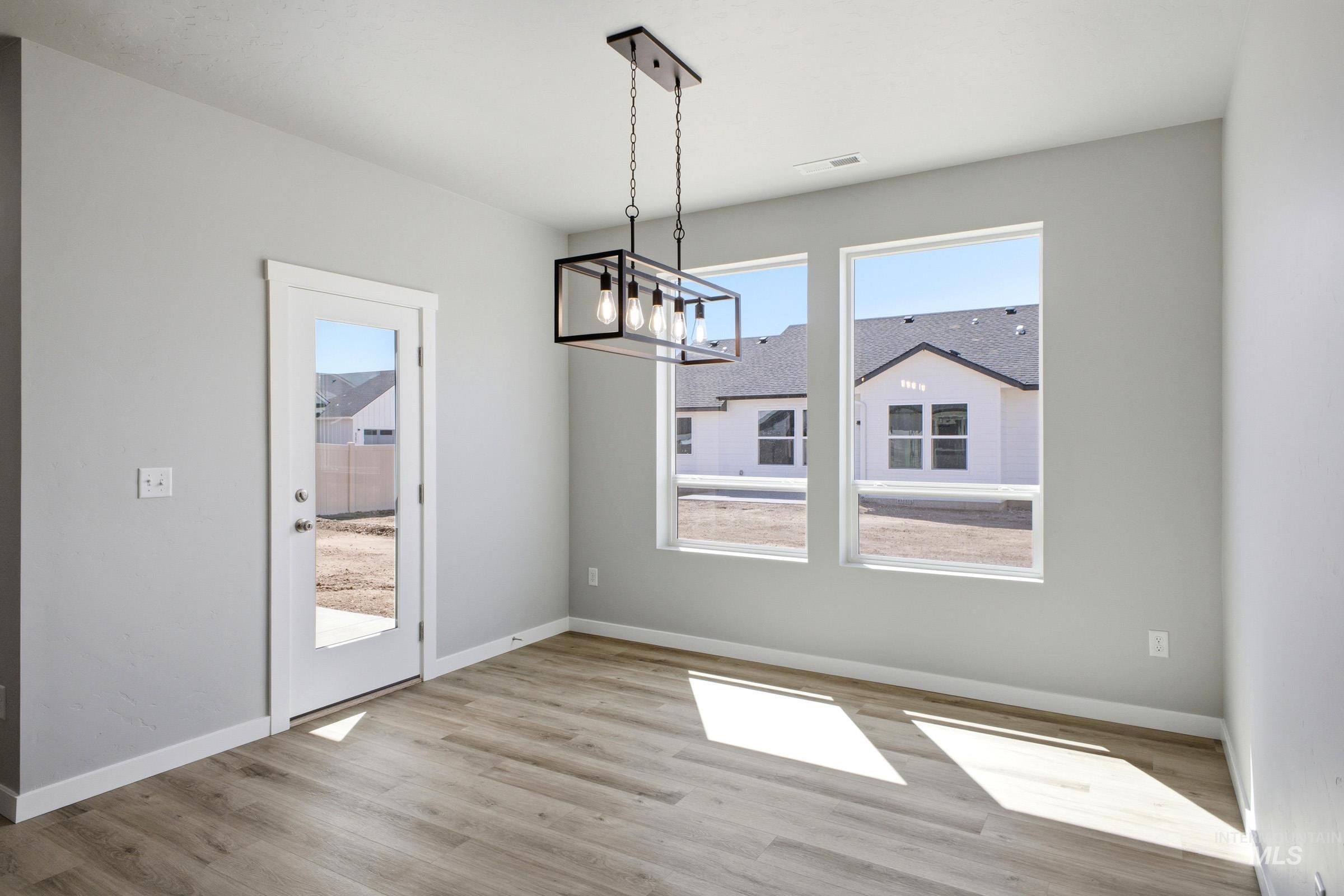 8333 E Cool River Lp, Nampa, Idaho 83687, 4 Bedrooms, 2 Bathrooms, Residential For Sale, Price $549,990,MLS 98983686