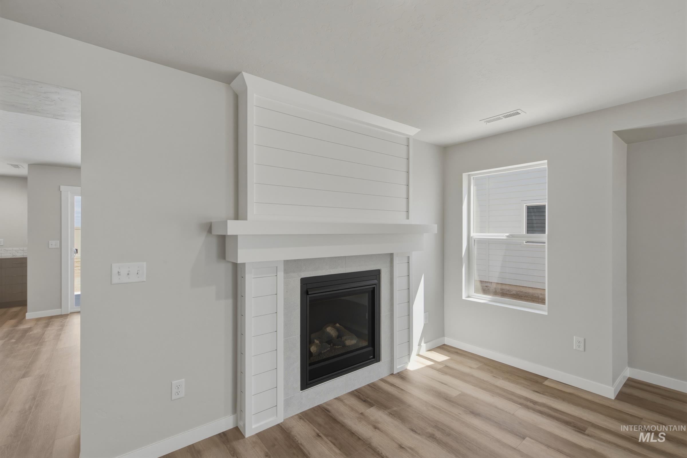 9302 W Blazing Star St, Nampa, Idaho 83687, 5 Bedrooms, 2.5 Bathrooms, Residential For Sale, Price $519,990, 98983687