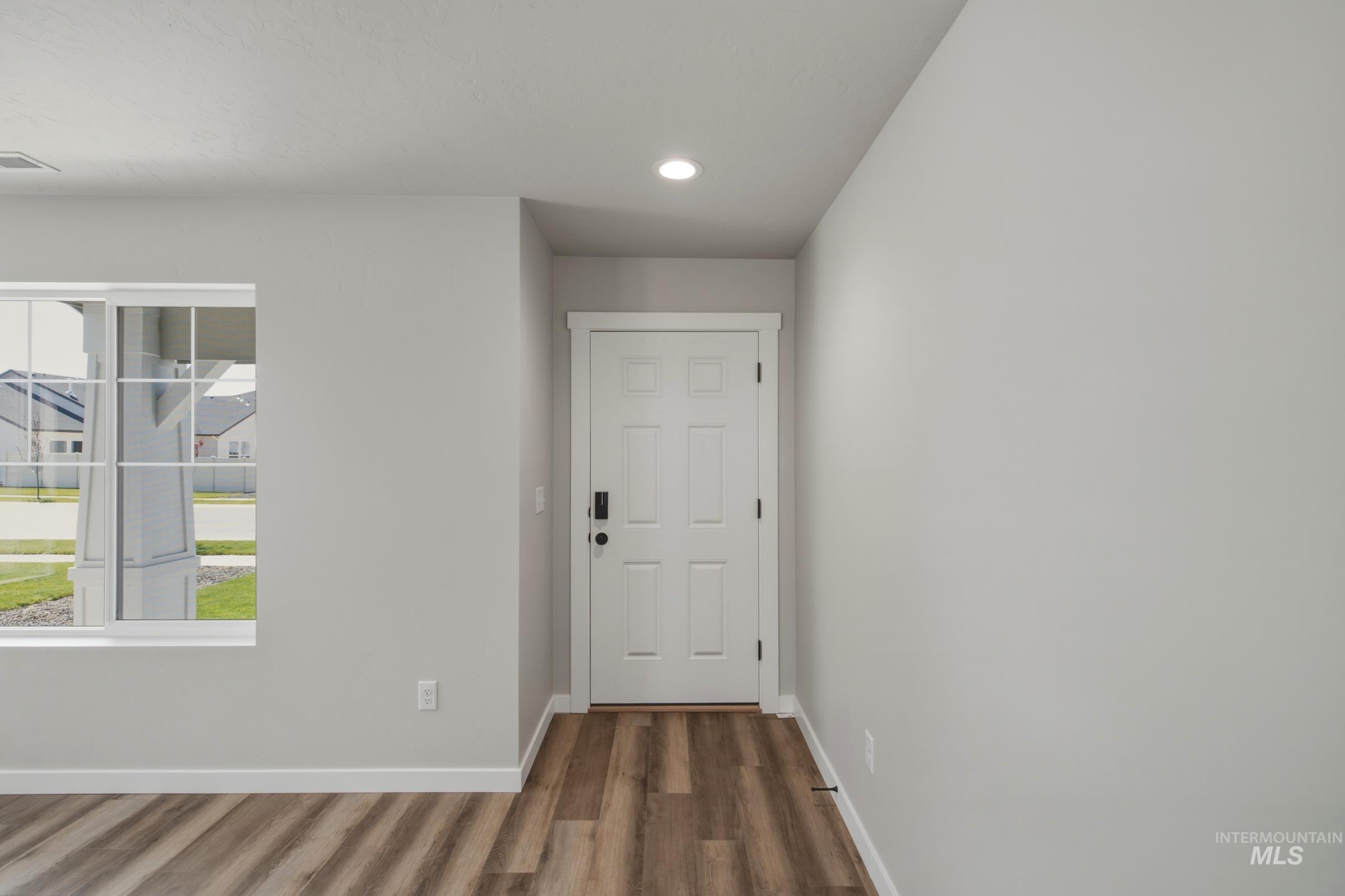 9302 W Blazing Star St, Nampa, Idaho 83687, 5 Bedrooms, 2.5 Bathrooms, Residential For Sale, Price $519,990, 98983687