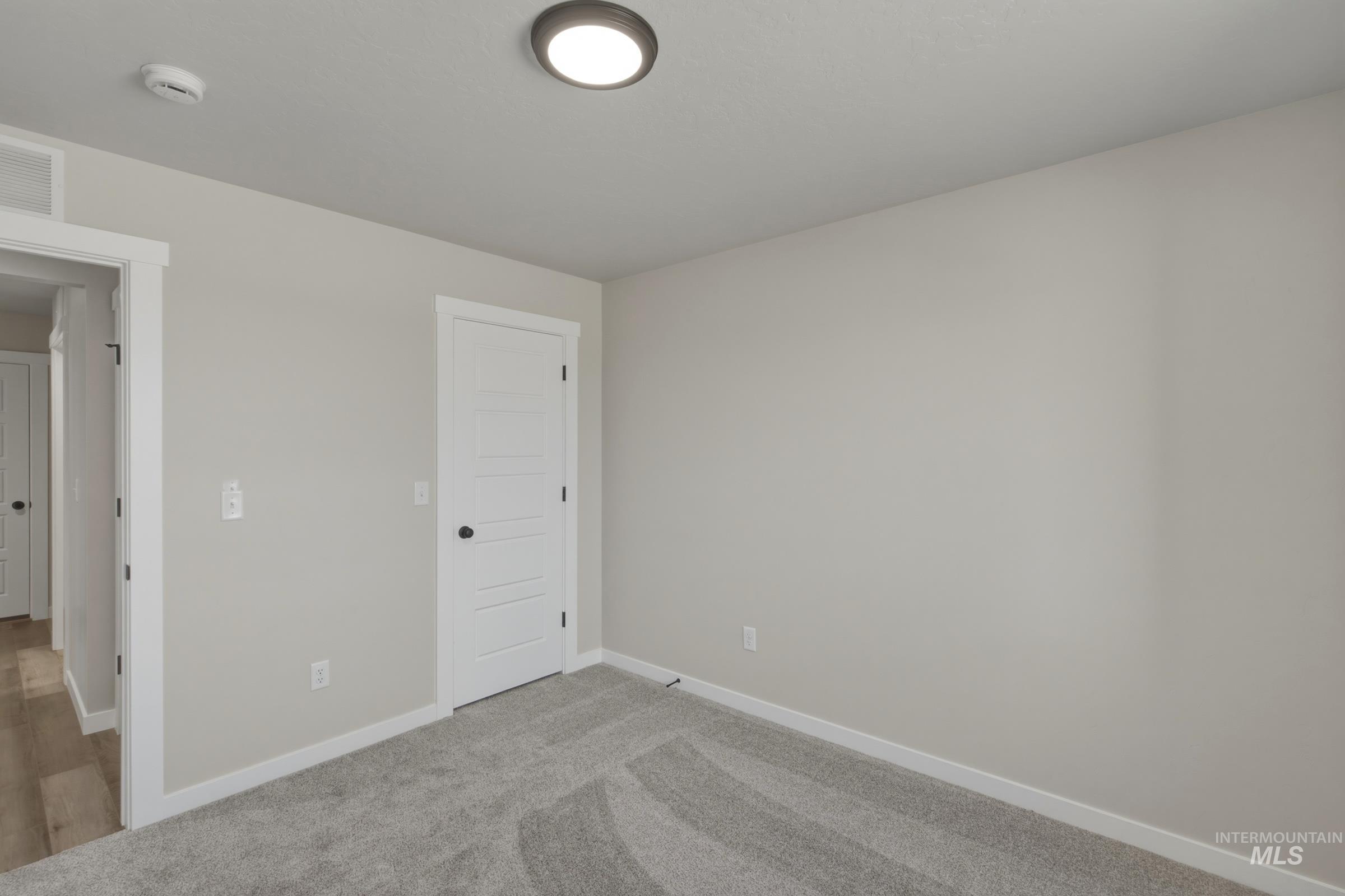 9302 W Blazing Star St, Nampa, Idaho 83687, 5 Bedrooms, 2.5 Bathrooms, Residential For Sale, Price $519,990, 98983687