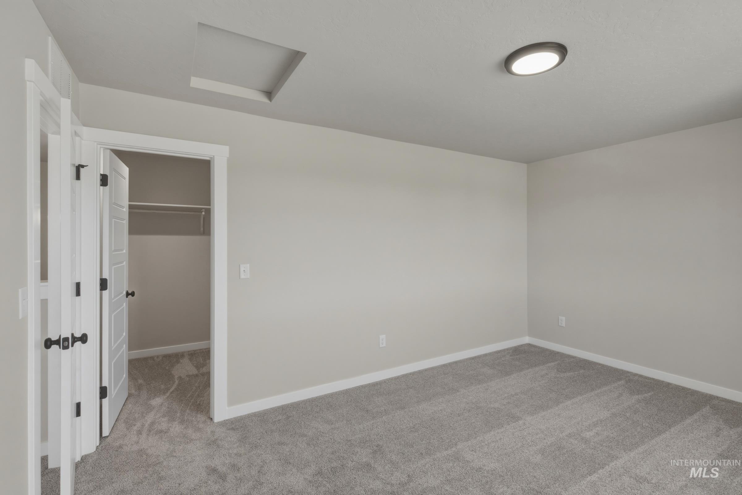 9302 W Blazing Star St, Nampa, Idaho 83687, 5 Bedrooms, 2.5 Bathrooms, Residential For Sale, Price $519,990, 98983687