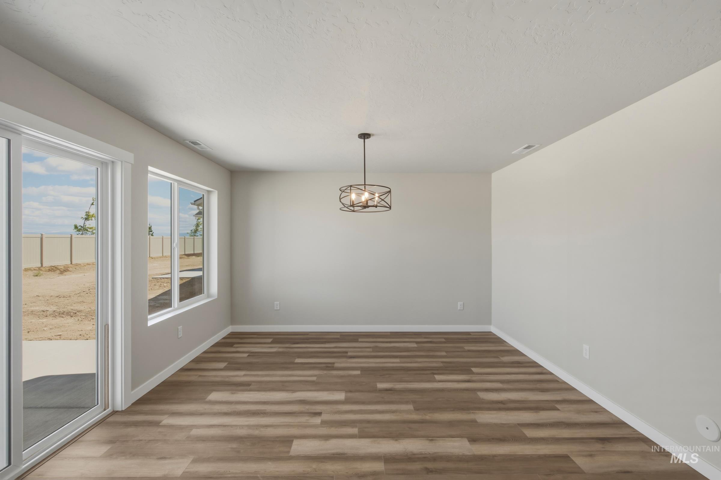 9302 W Blazing Star St, Nampa, Idaho 83687, 5 Bedrooms, 2.5 Bathrooms, Residential For Sale, Price $519,990, 98983687