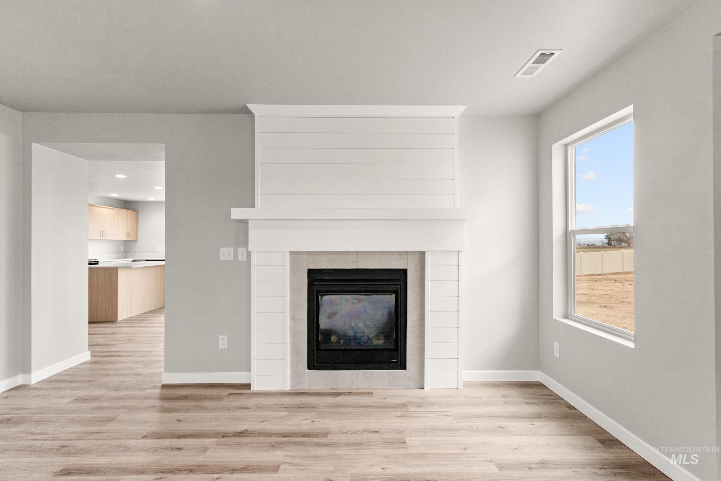 9302 W Blazing Star St, Nampa, Idaho 83687, 5 Bedrooms, 2.5 Bathrooms, Residential For Sale, Price $519,990,MLS 98983687