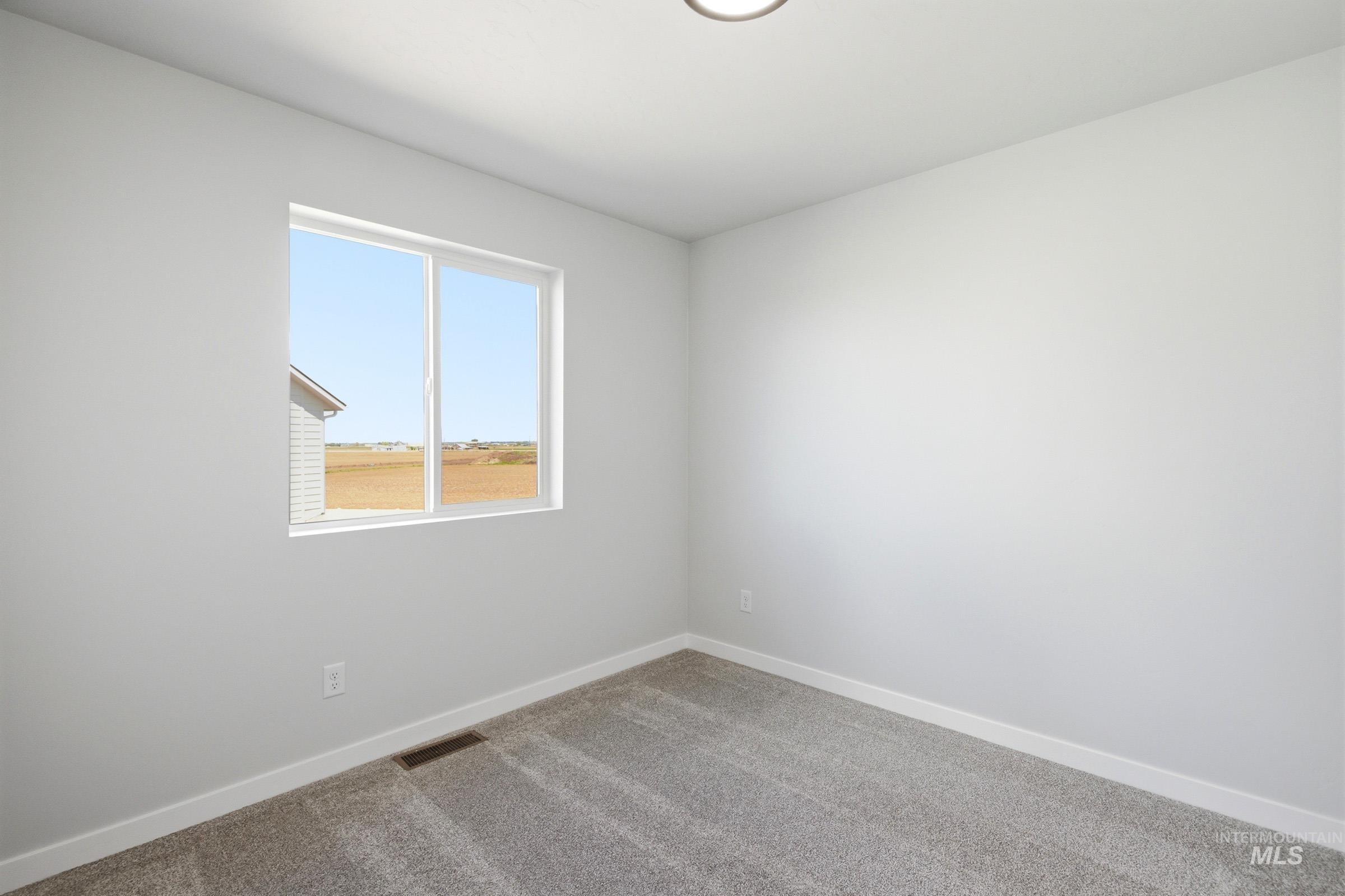 5228 E Phelps Lake Dr, Nampa, Idaho 83687, 4 Bedrooms, 2.5 Bathrooms, Residential For Sale, Price $539,990,MLS 98983688