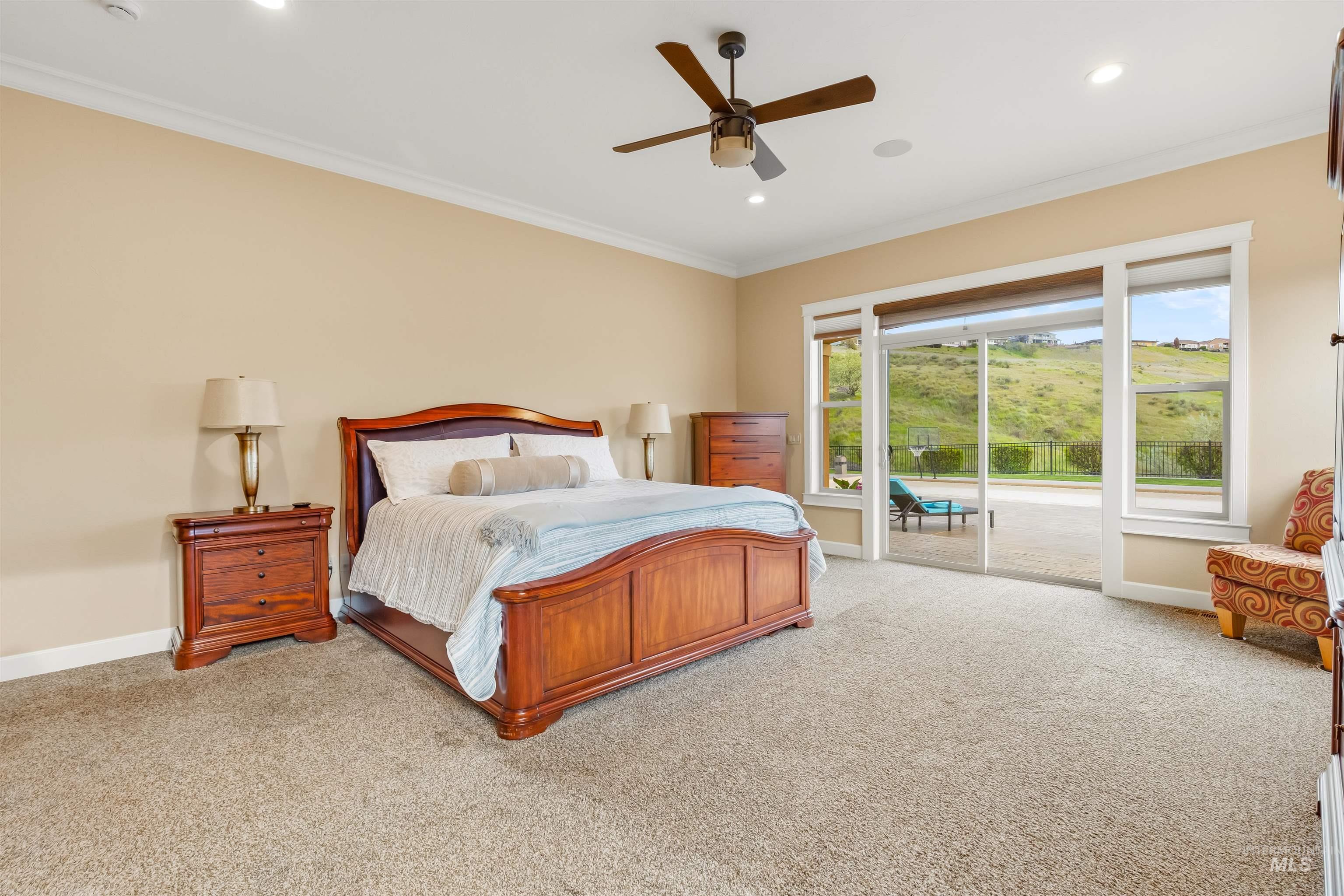 3703 Rio Vista Dr., Lewiston, Idaho 83501, 5 Bedrooms, 3 Bathrooms, Residential For Sale, Price $1,275,000, 98983690