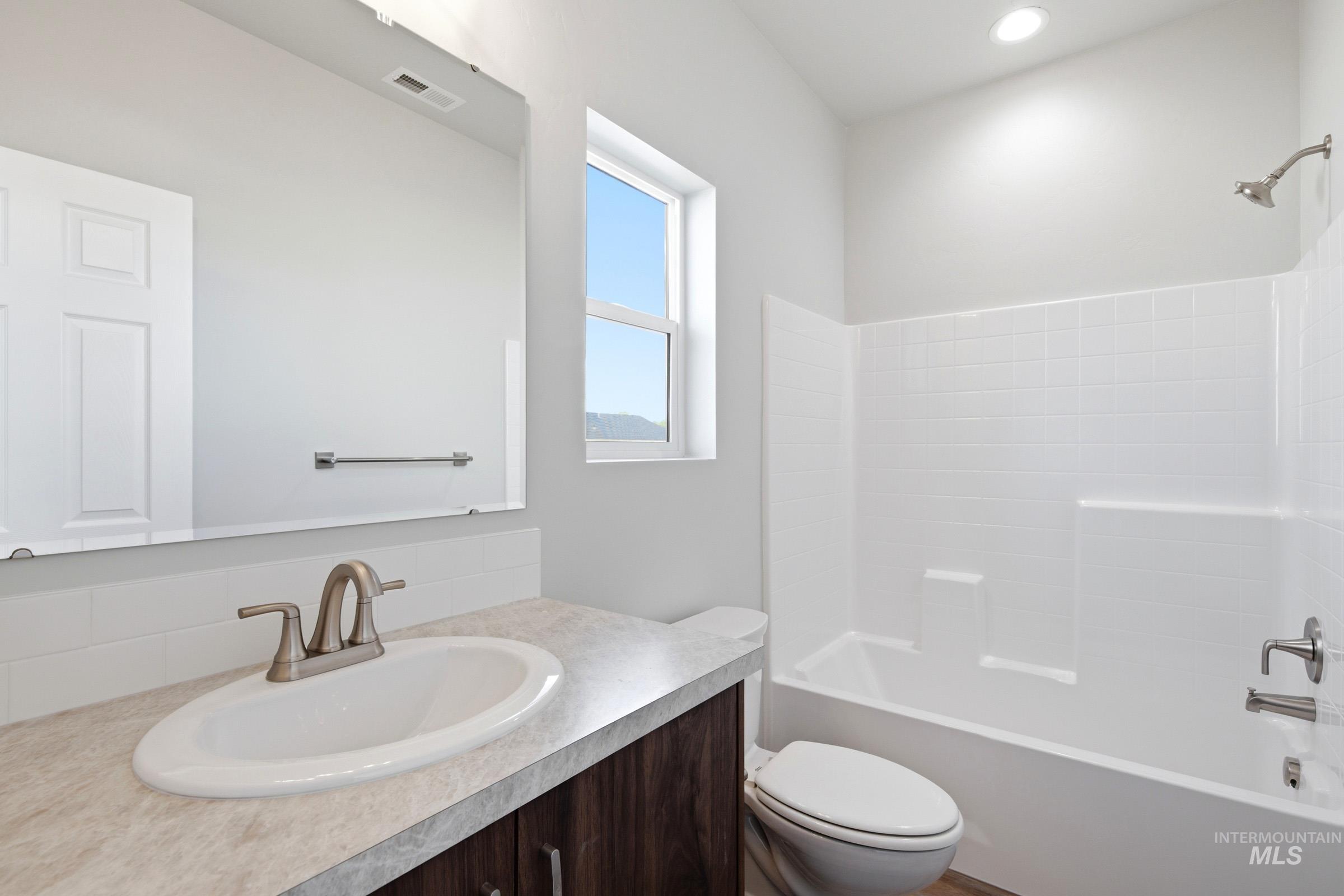 7103 E Marble Springs Dr, Nampa, Idaho 83687, 5 Bedrooms, 4.5 Bathrooms, Residential For Sale, Price $789,990,MLS 98983691