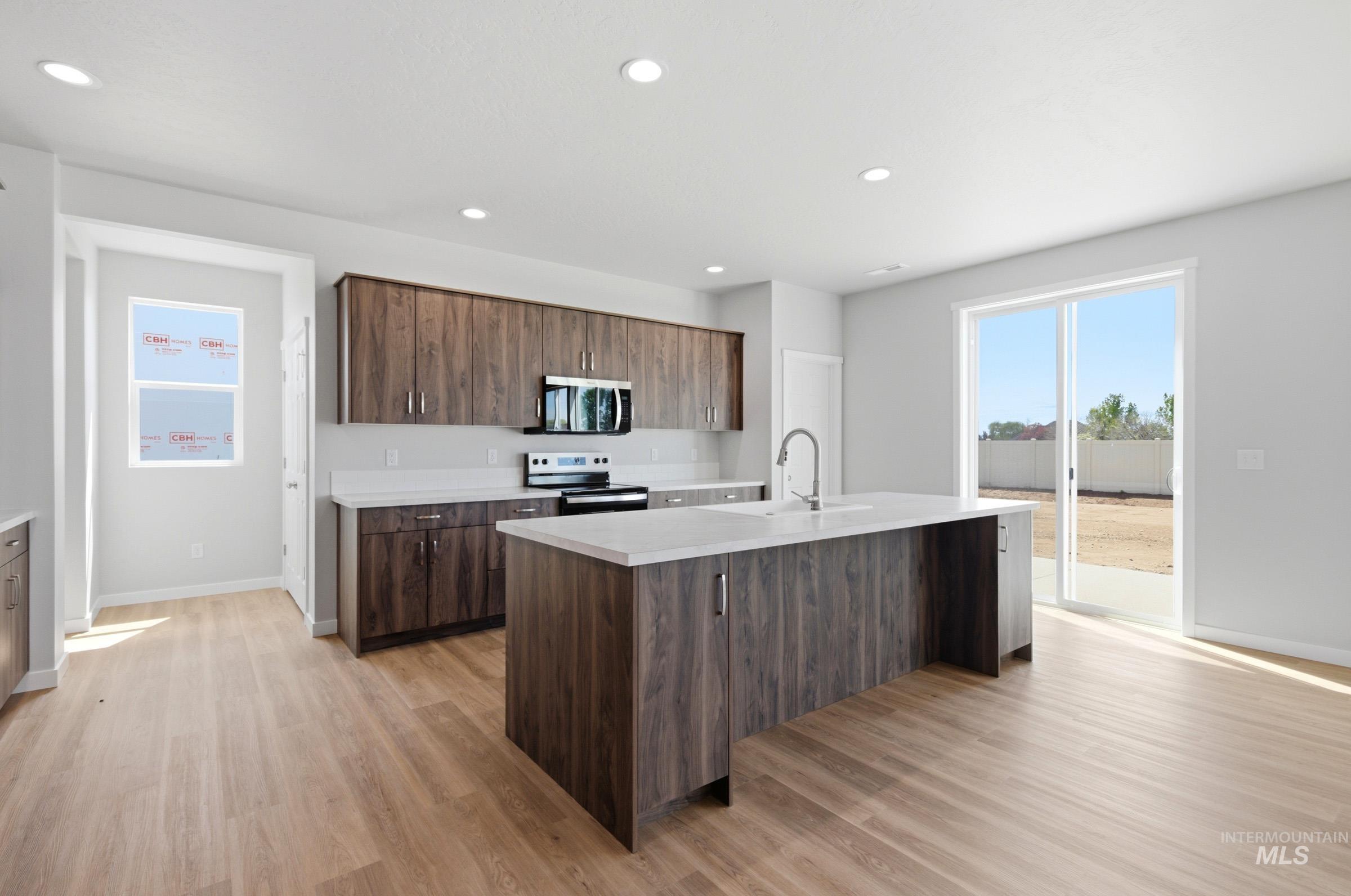 7103 E Marble Springs Dr, Nampa, Idaho 83687, 5 Bedrooms, 4.5 Bathrooms, Residential For Sale, Price $789,990,MLS 98983691