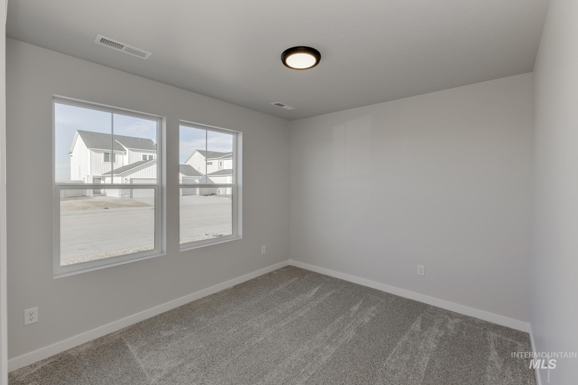109 Idalou Way, Caldwell, Idaho 83605, 3 Bedrooms, 2 Bathrooms, Residential For Sale, Price $404,990,MLS 98983695