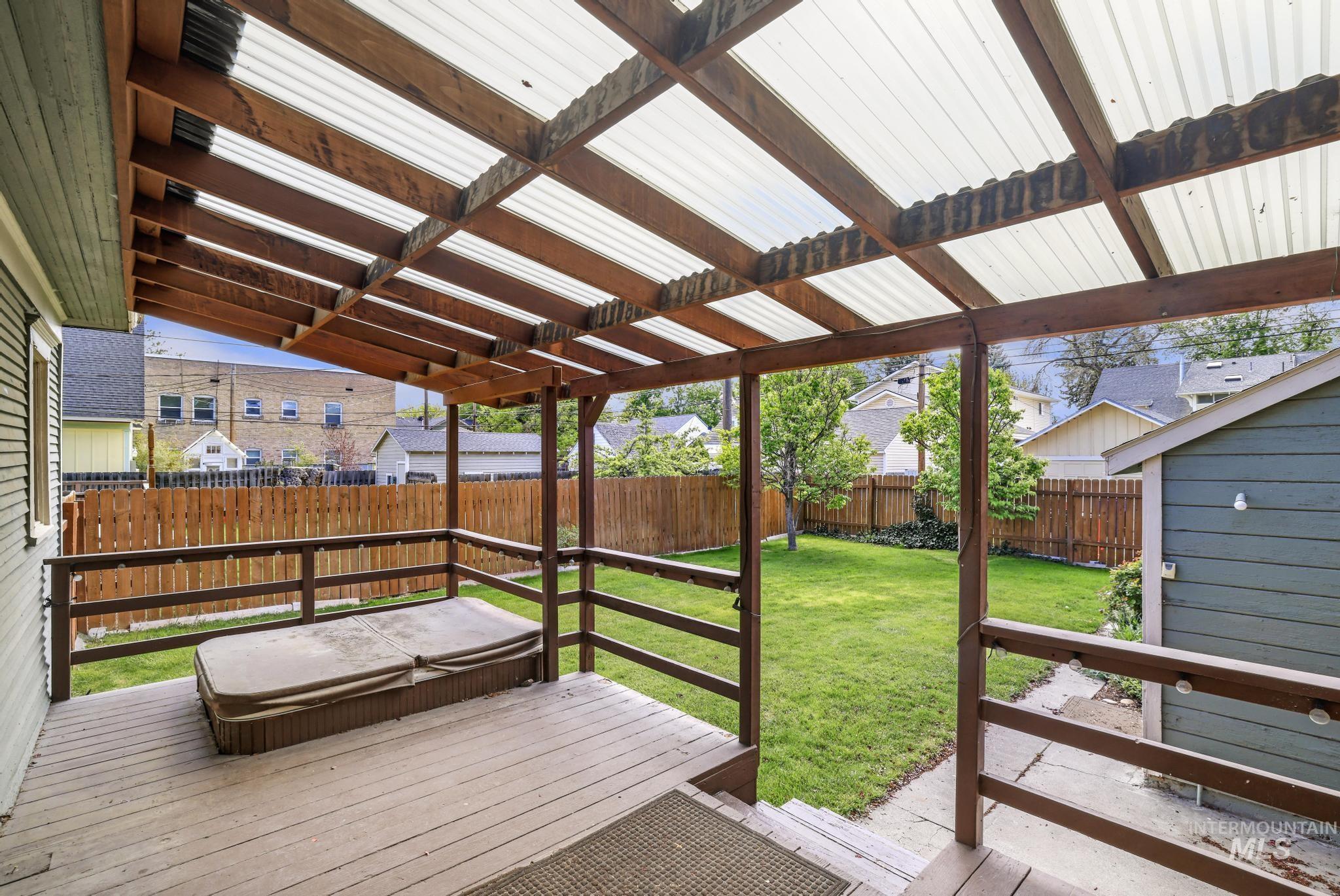 145 9th Ave N, Twin Falls, Idaho 83301, 4 Bedrooms, 2 Bathrooms, Residential For Sale, Price $350,000,MLS 98983696