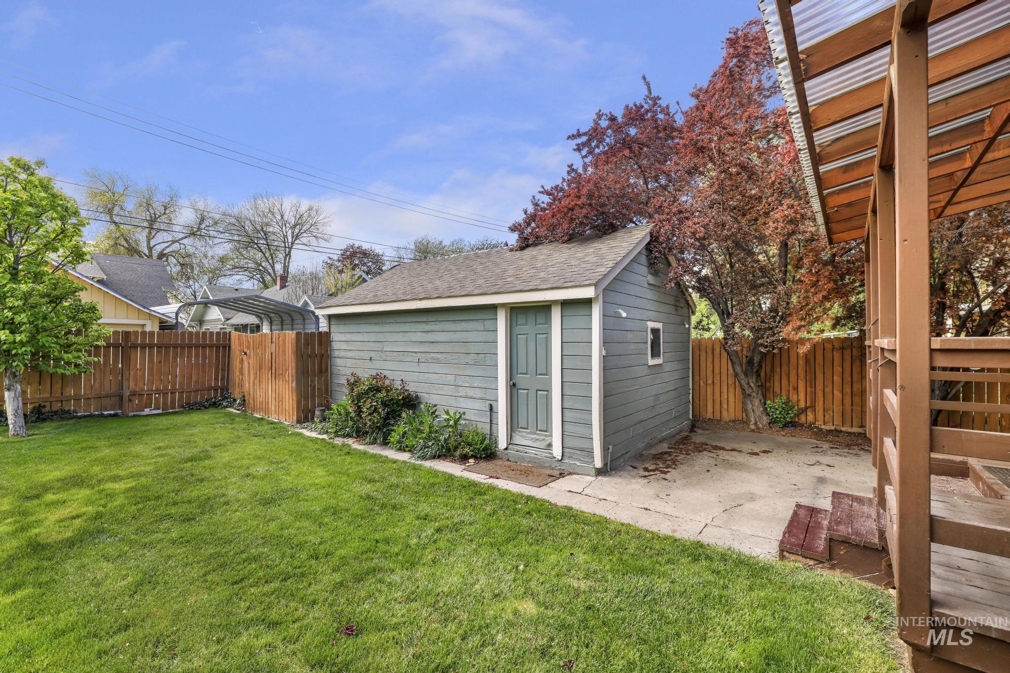 145 9th Ave N, Twin Falls, Idaho 83301, 4 Bedrooms, 2 Bathrooms, Residential For Sale, Price $350,000,MLS 98983696