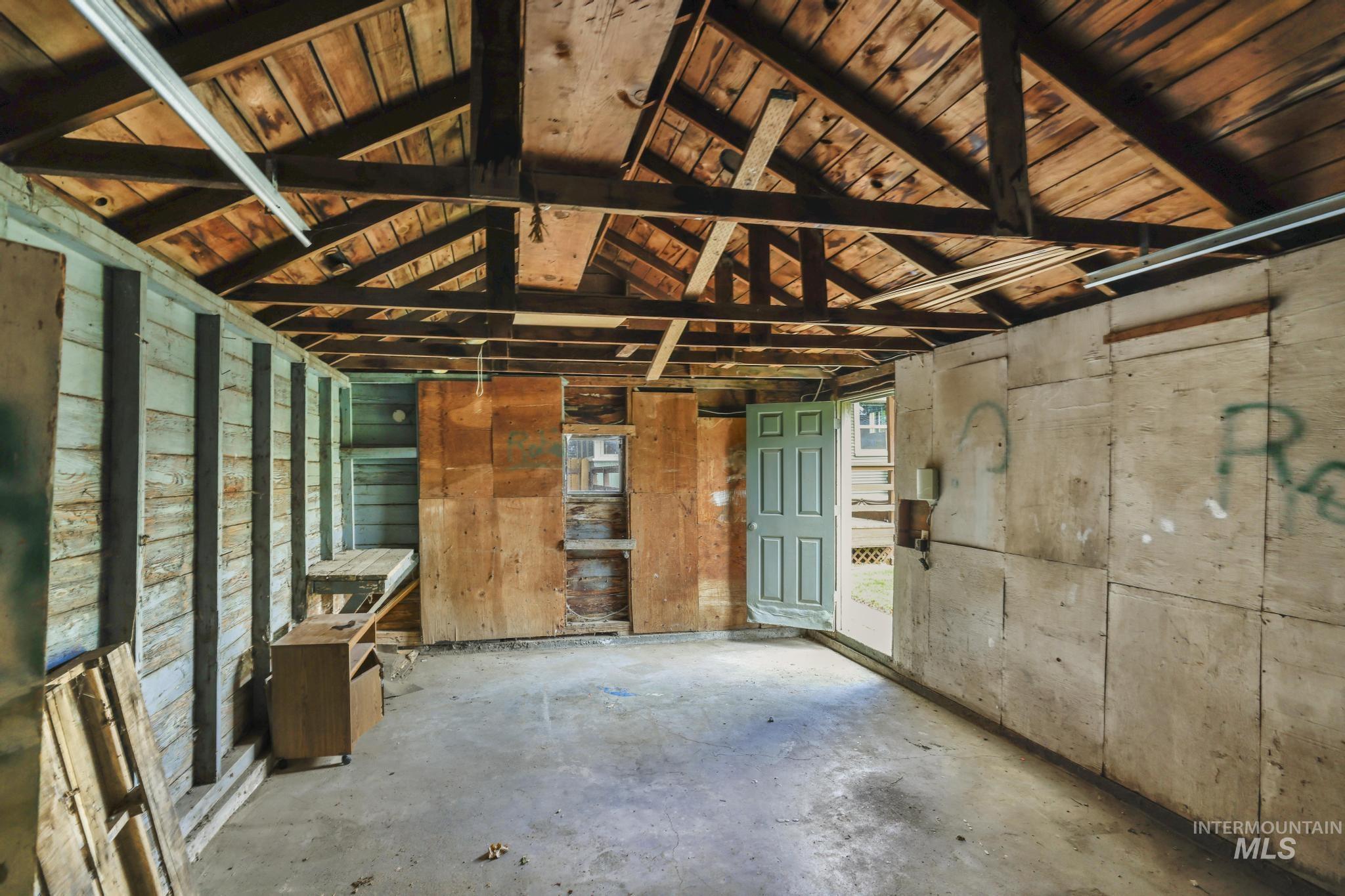 145 9th Ave N, Twin Falls, Idaho 83301, 4 Bedrooms, 2 Bathrooms, Residential For Sale, Price $350,000,MLS 98983696