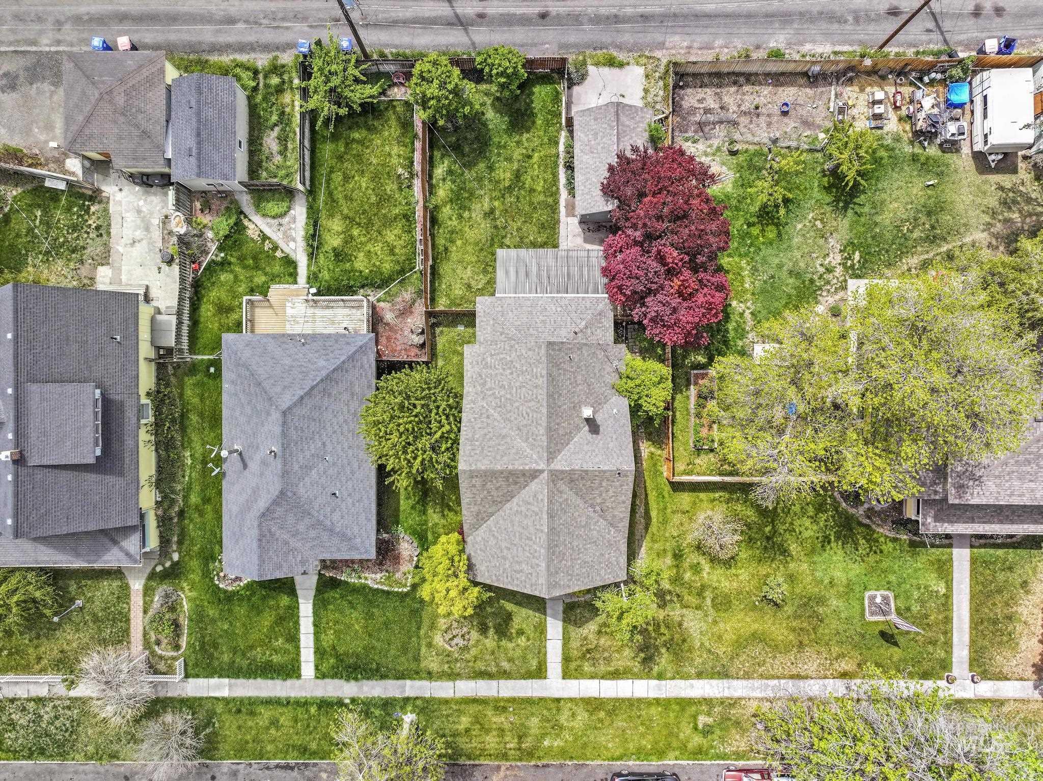 145 9th Ave N, Twin Falls, Idaho 83301, 4 Bedrooms, 2 Bathrooms, Residential For Sale, Price $350,000,MLS 98983696