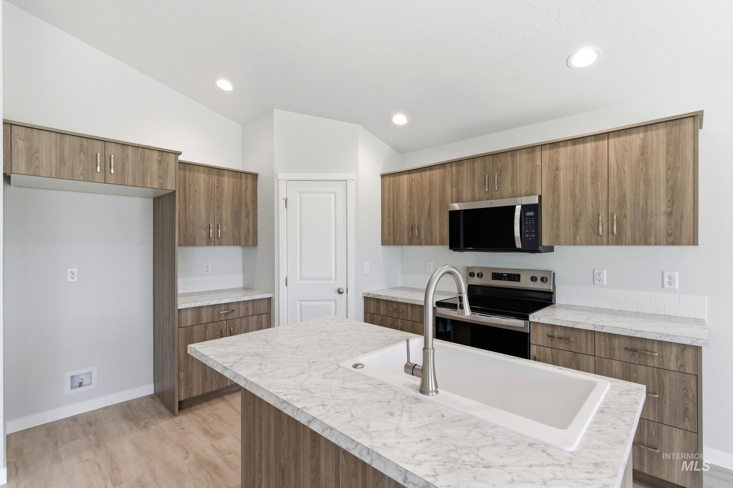 4116 Austin St, Caldwell, Idaho 83605, 3 Bedrooms, 2 Bathrooms, Residential For Sale, Price $414,990, 98983697